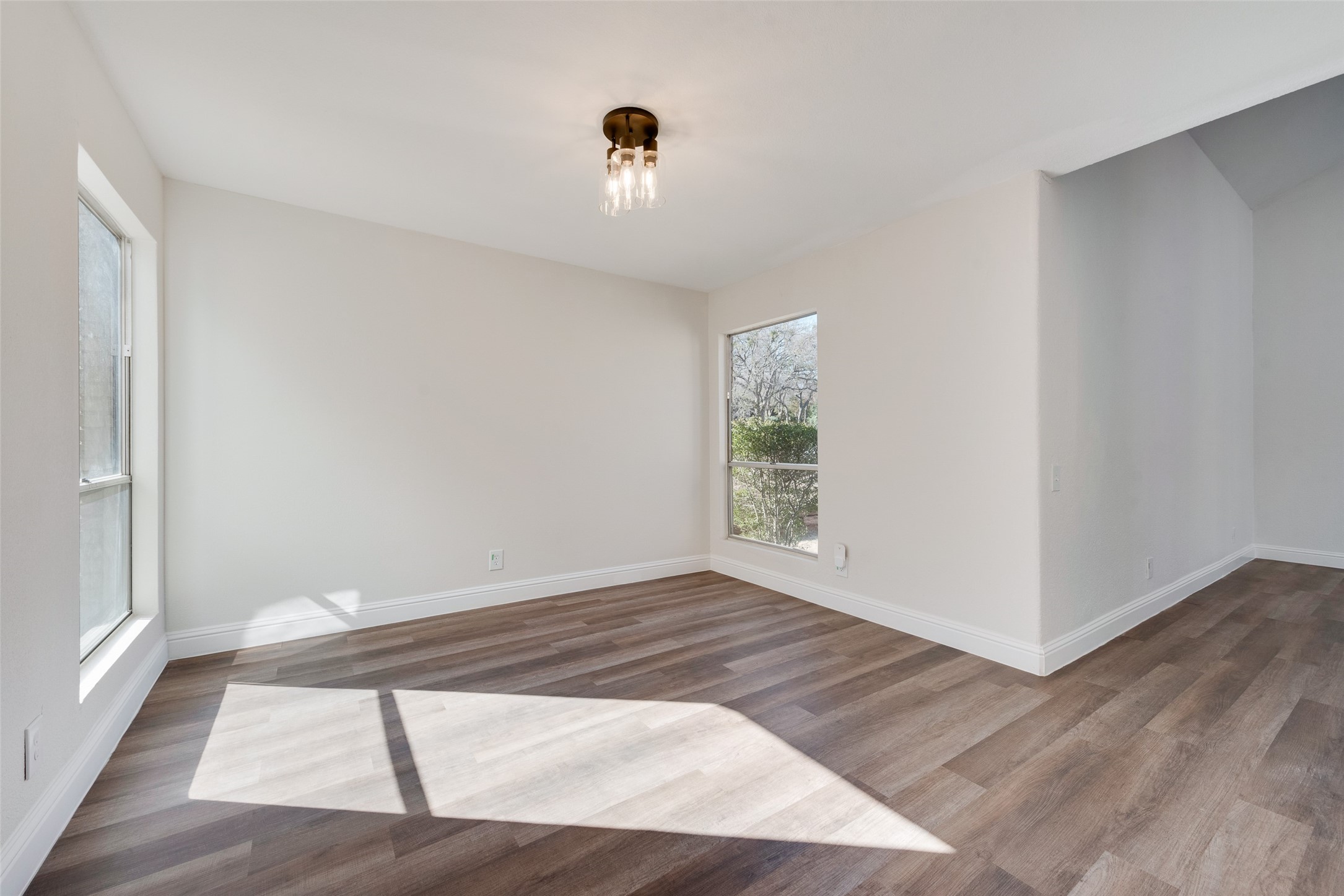 3210 Coronado Street