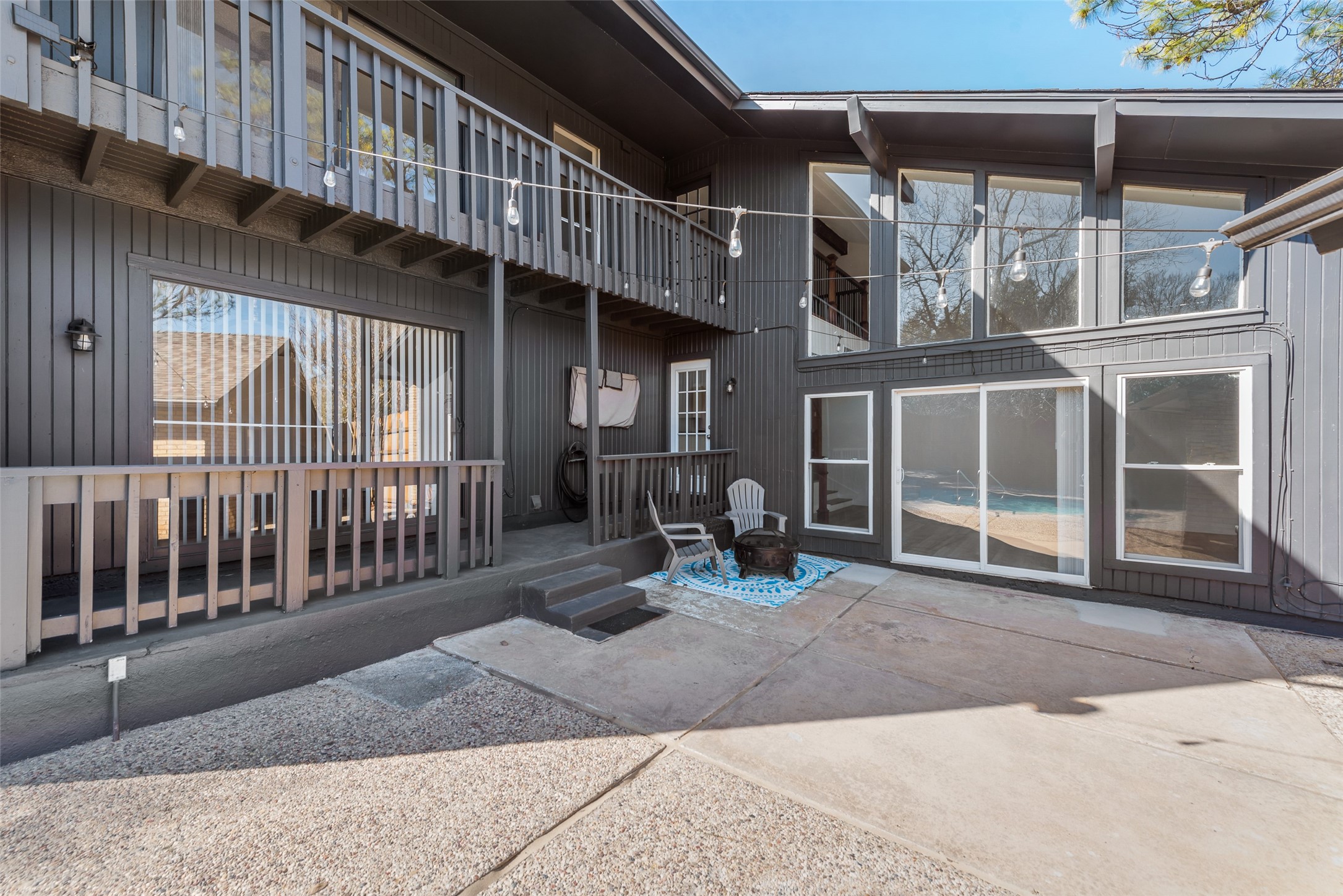 3210 Coronado Street