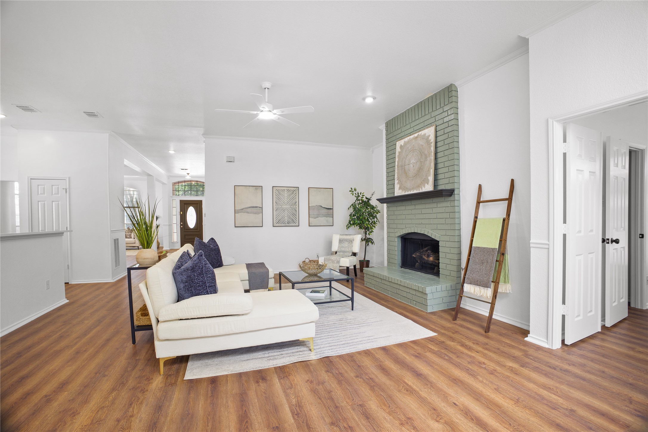 4321 Boca Raton Drive