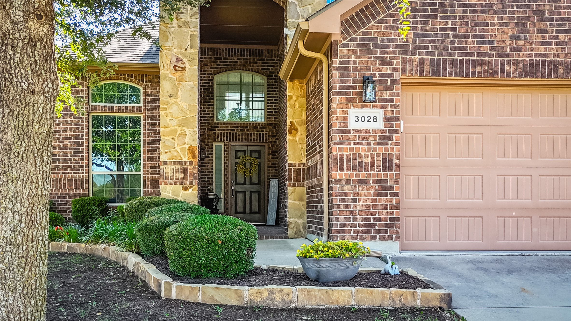 3028 Maple Creek Drive