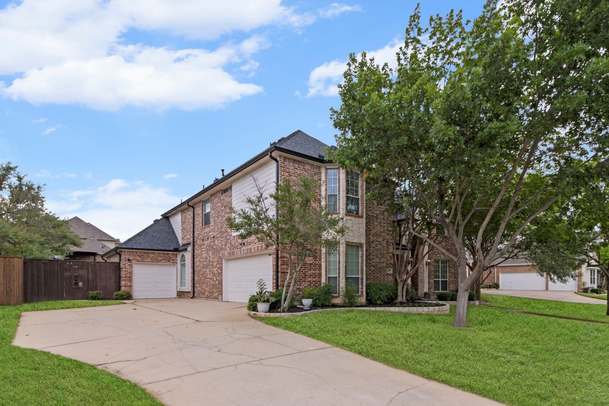 3407 Sherwood Lane