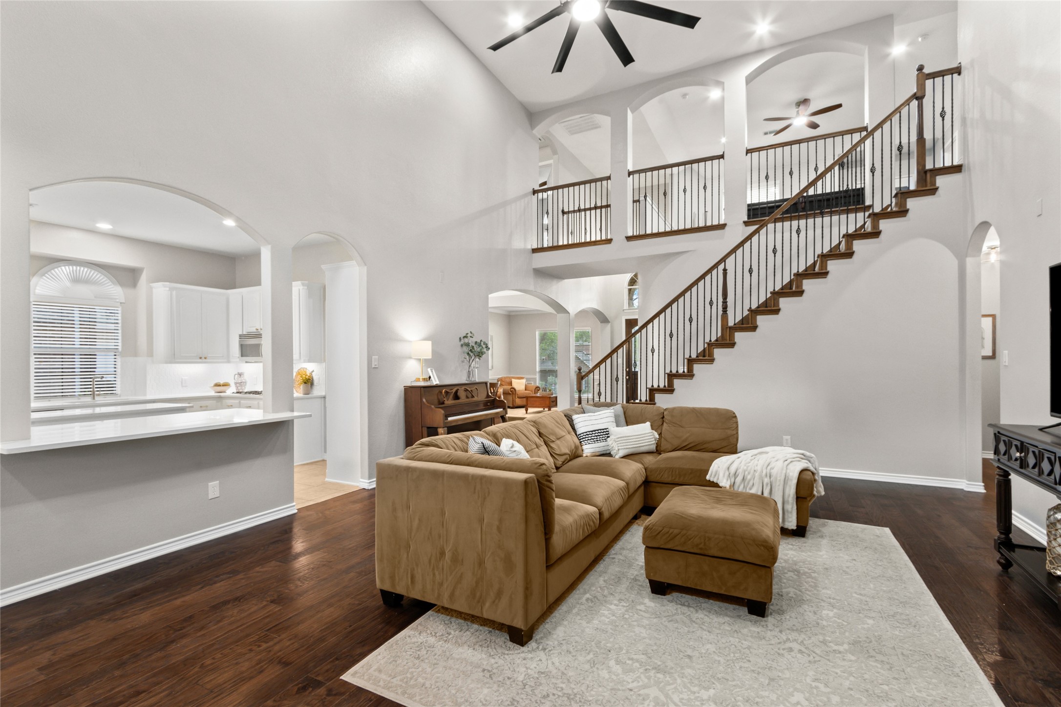 3407 Sherwood Lane