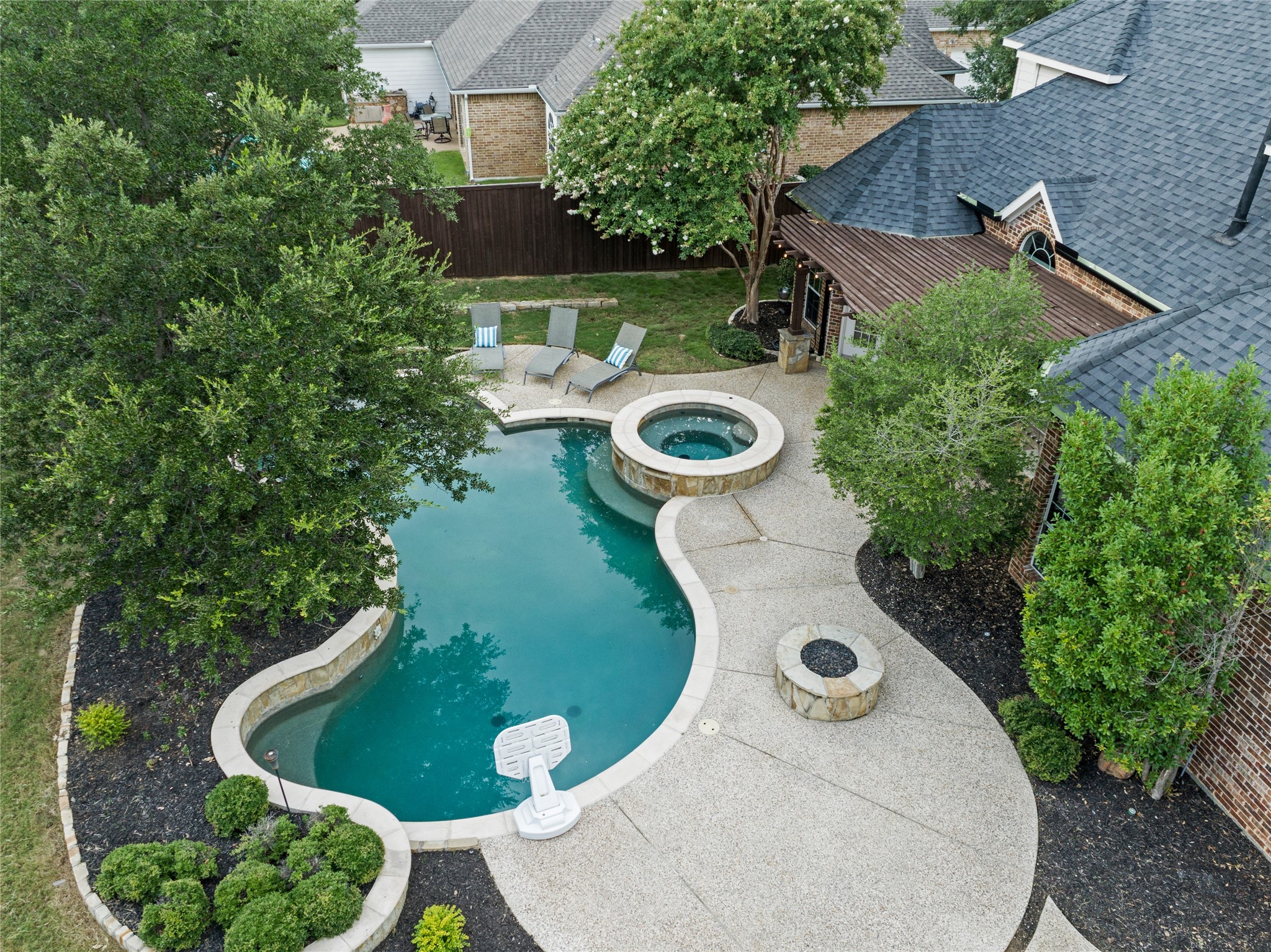 3407 Sherwood Lane