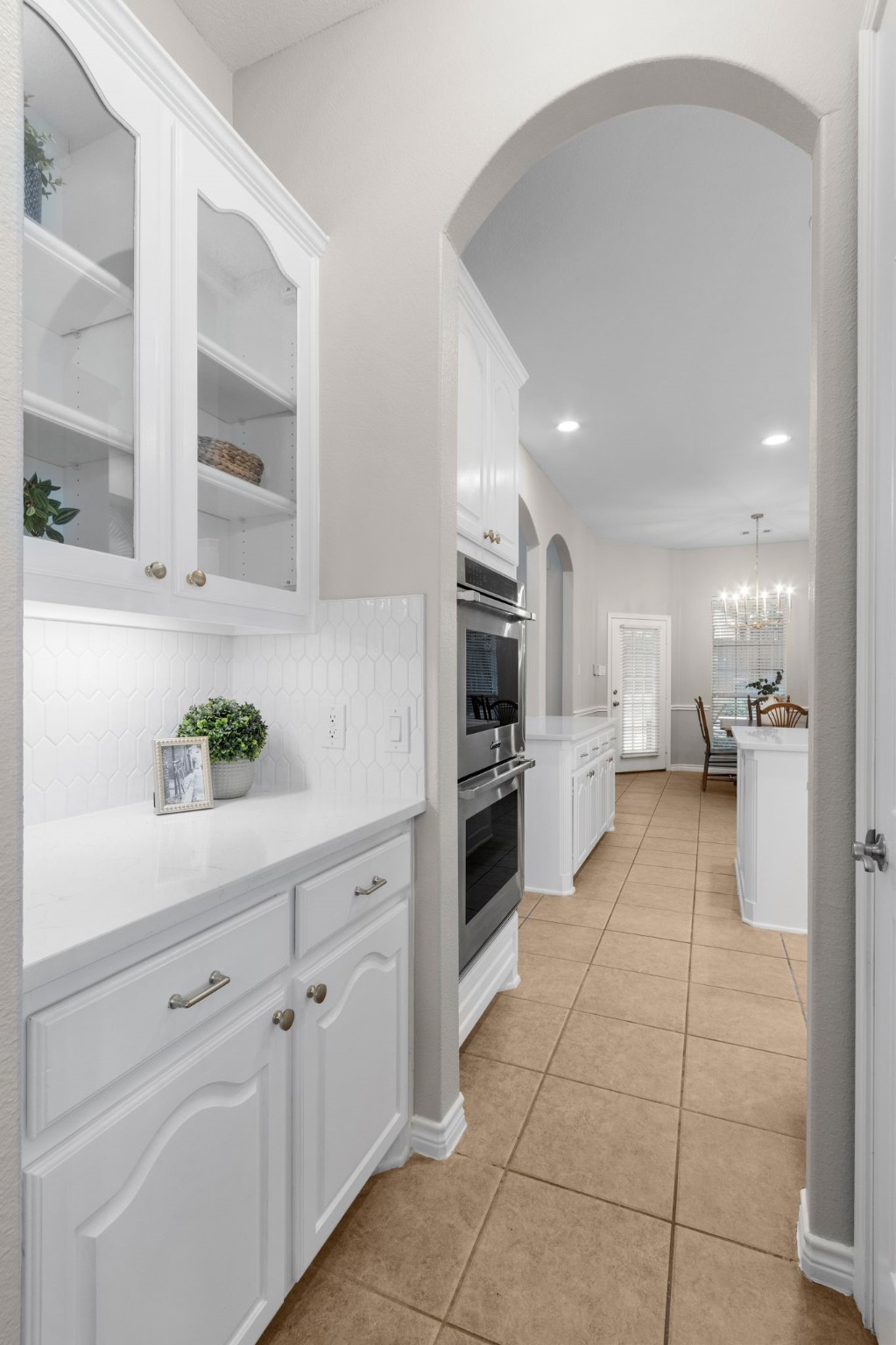3407 Sherwood Lane