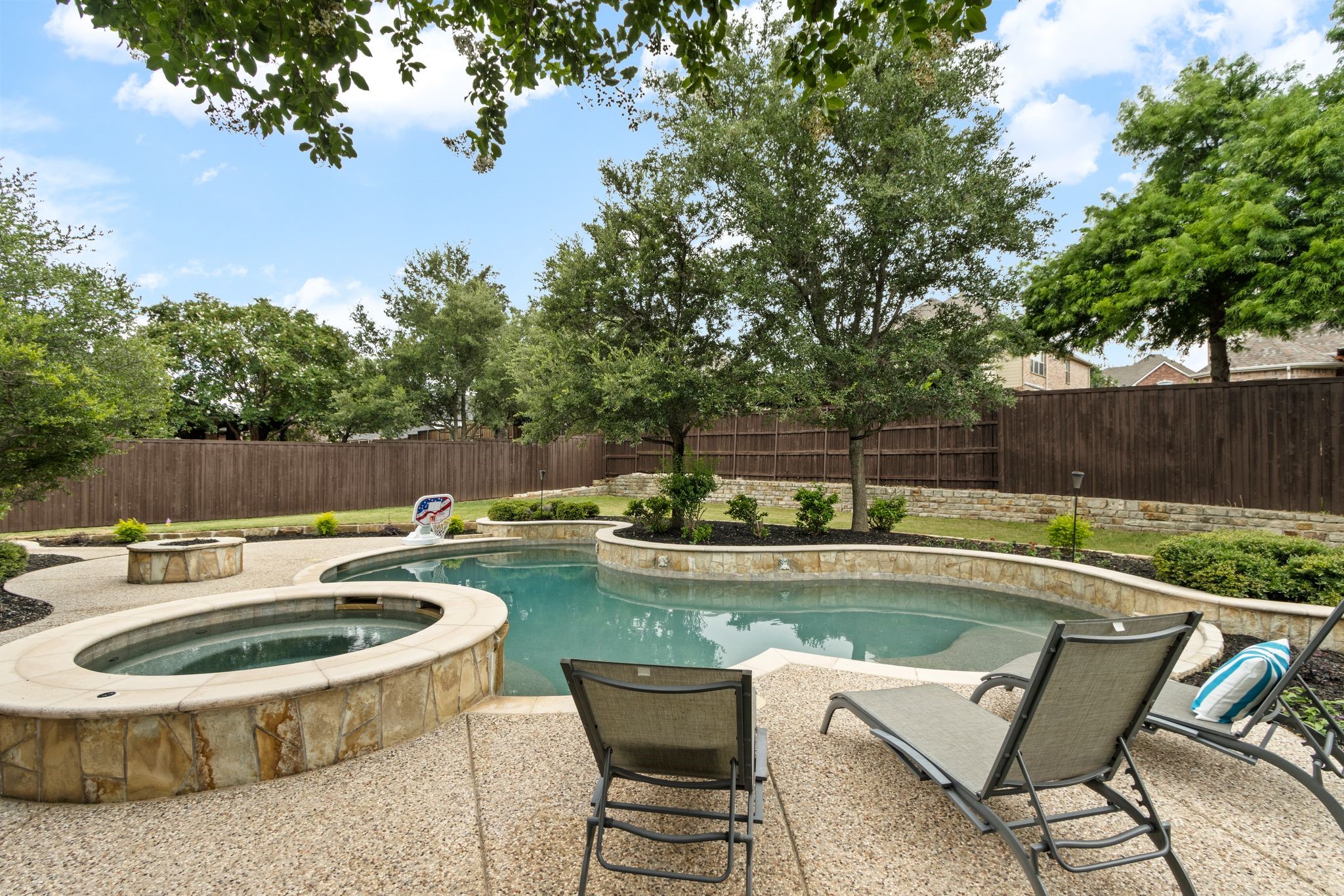 3407 Sherwood Lane