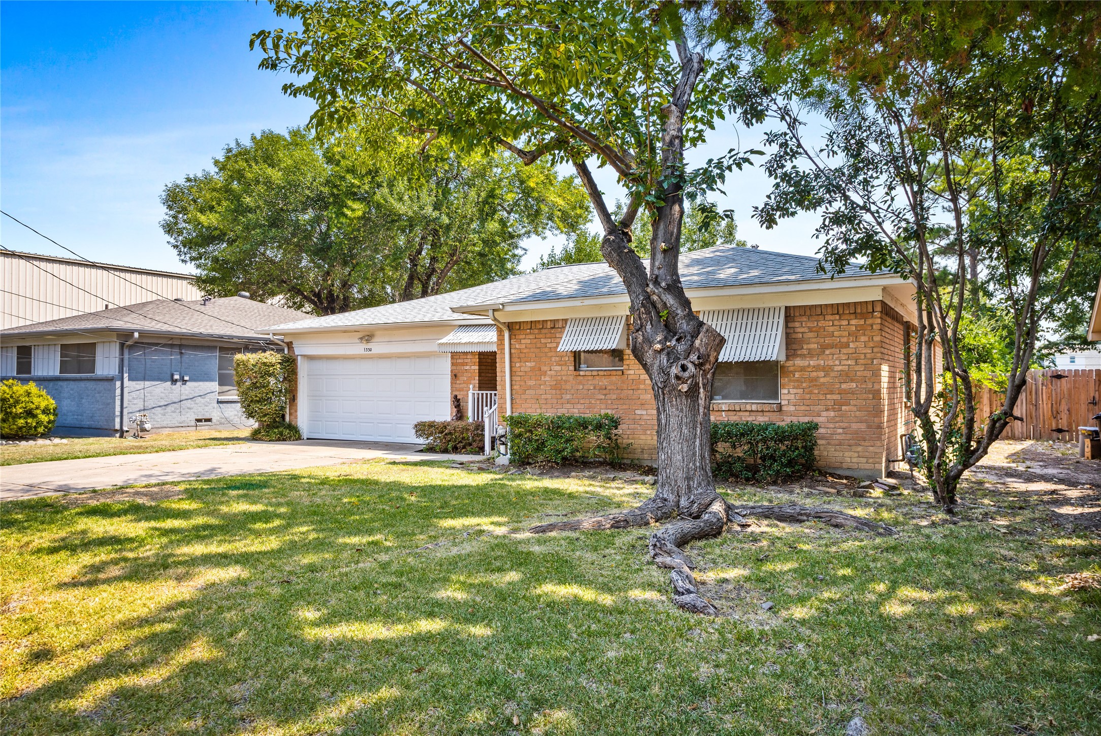 1330 N Rogers Road