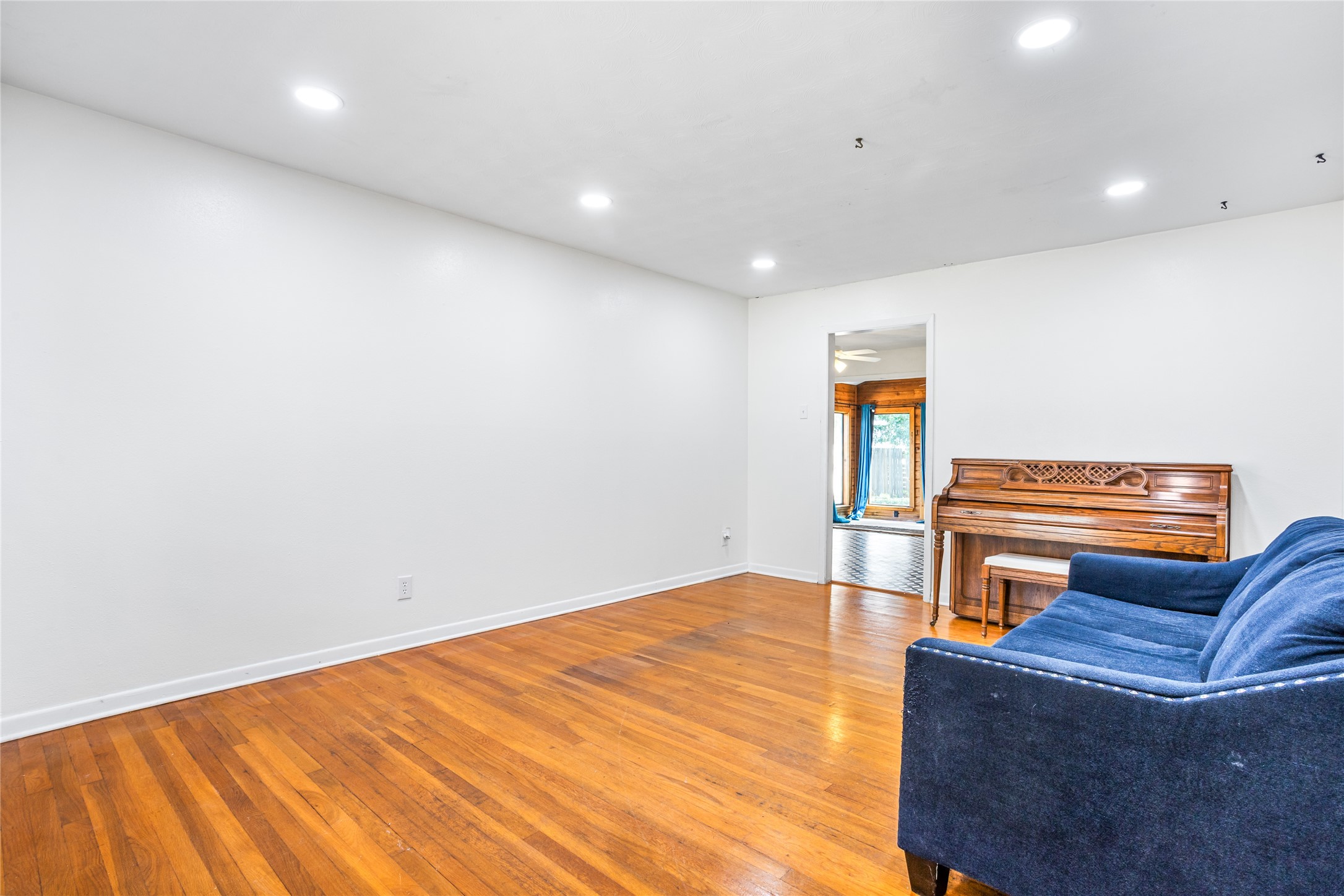 1330 N Rogers Road