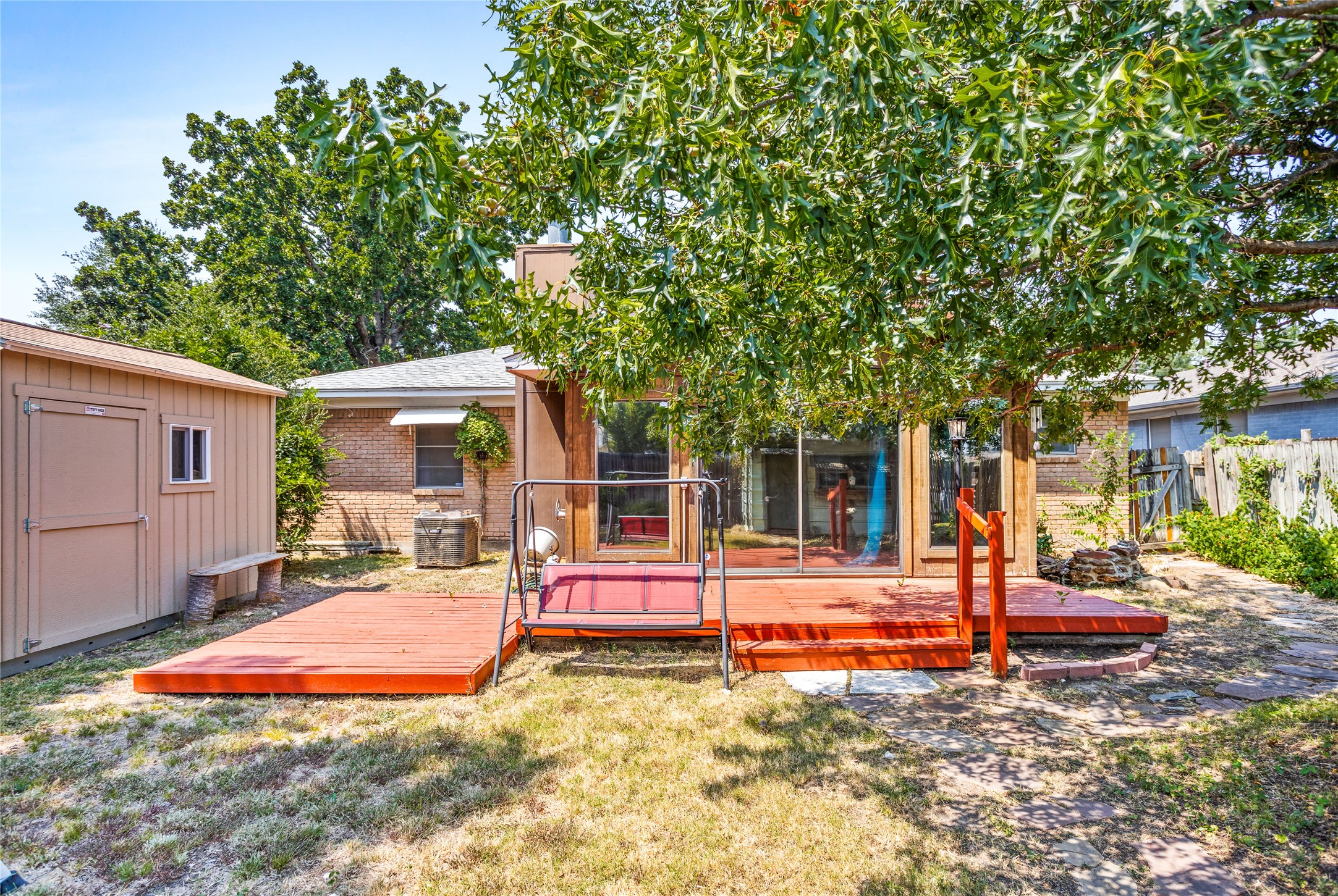 1330 N Rogers Road