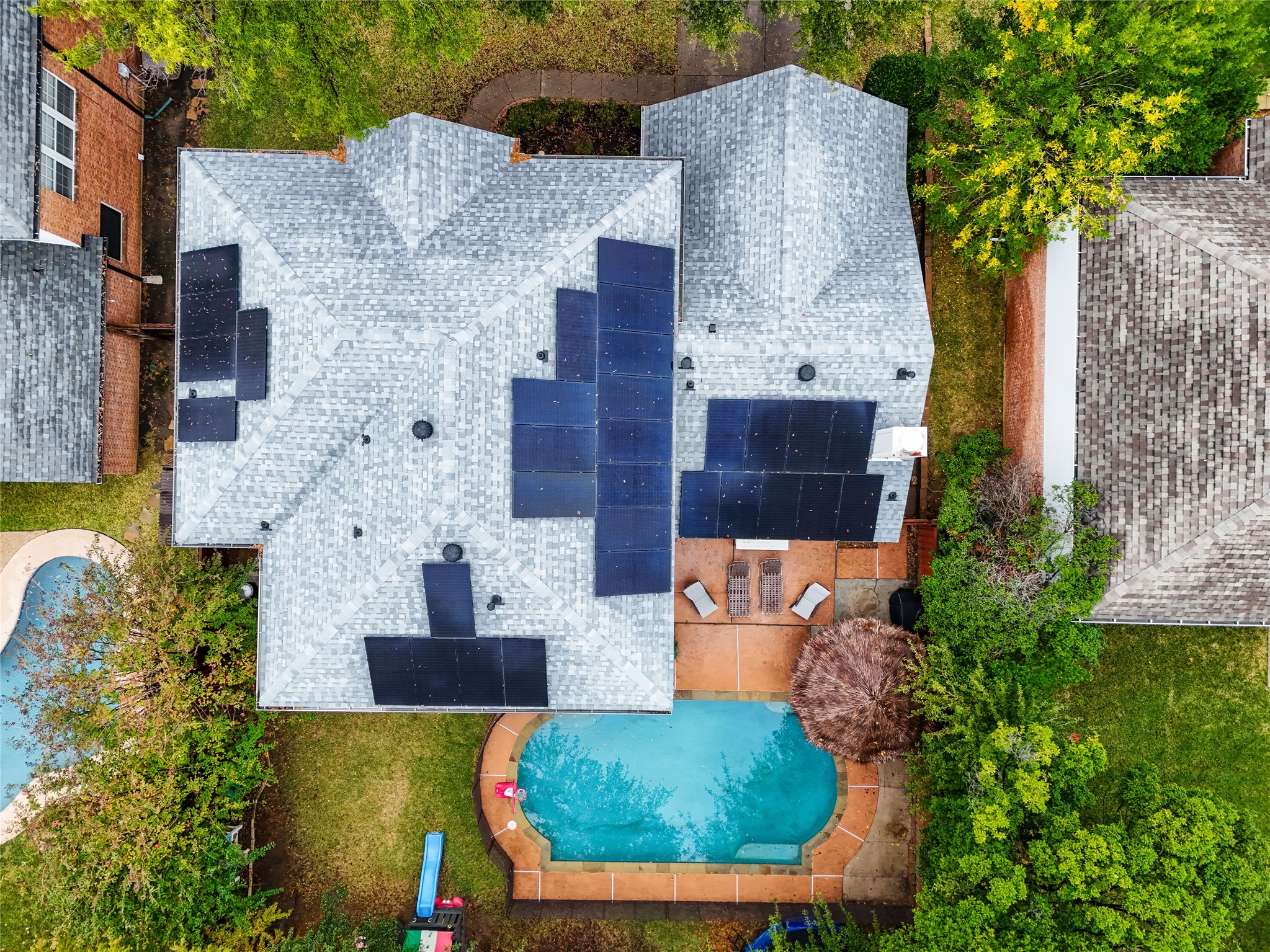 5325 Cambridge Court