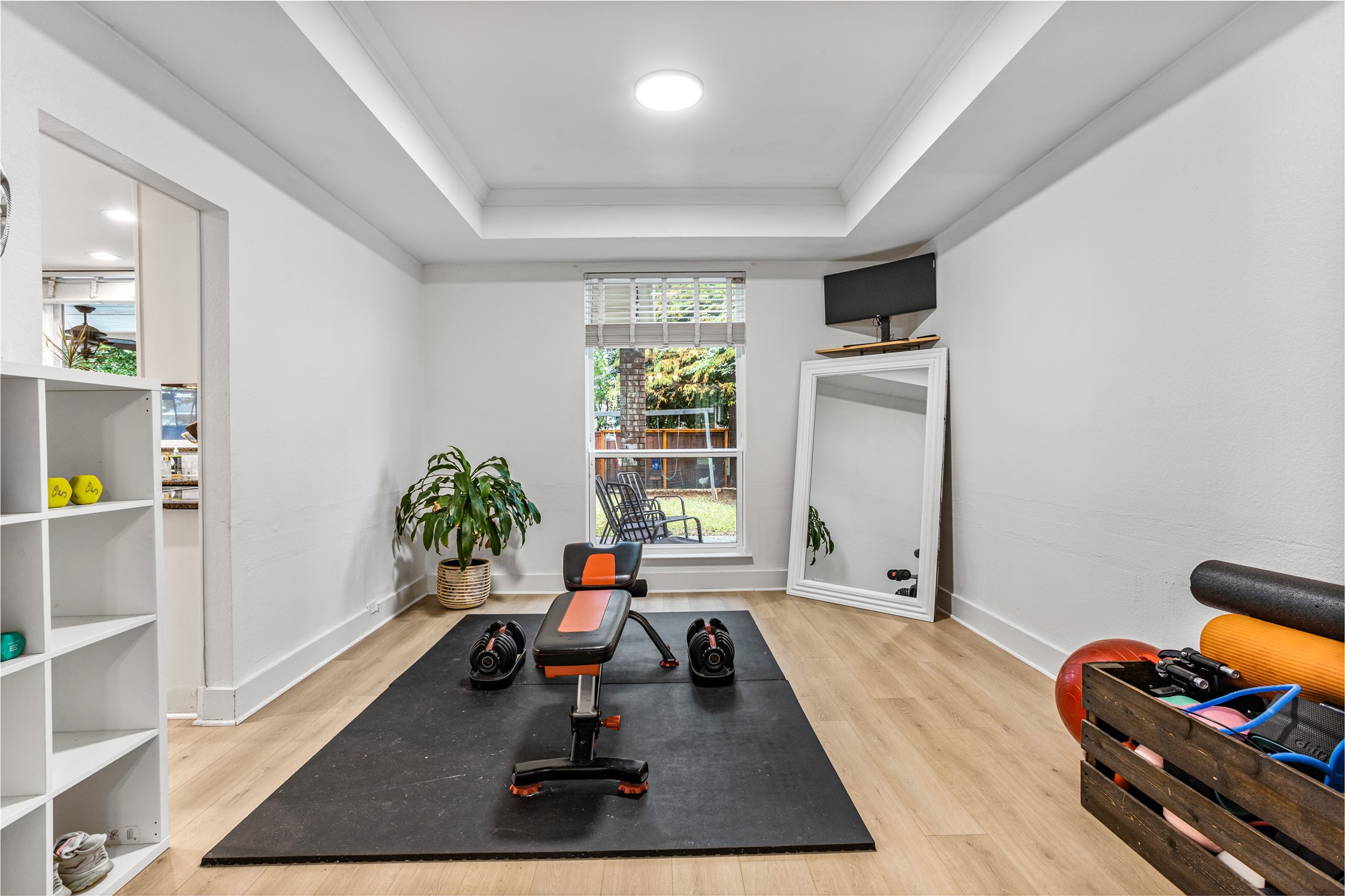 5325 Cambridge Court