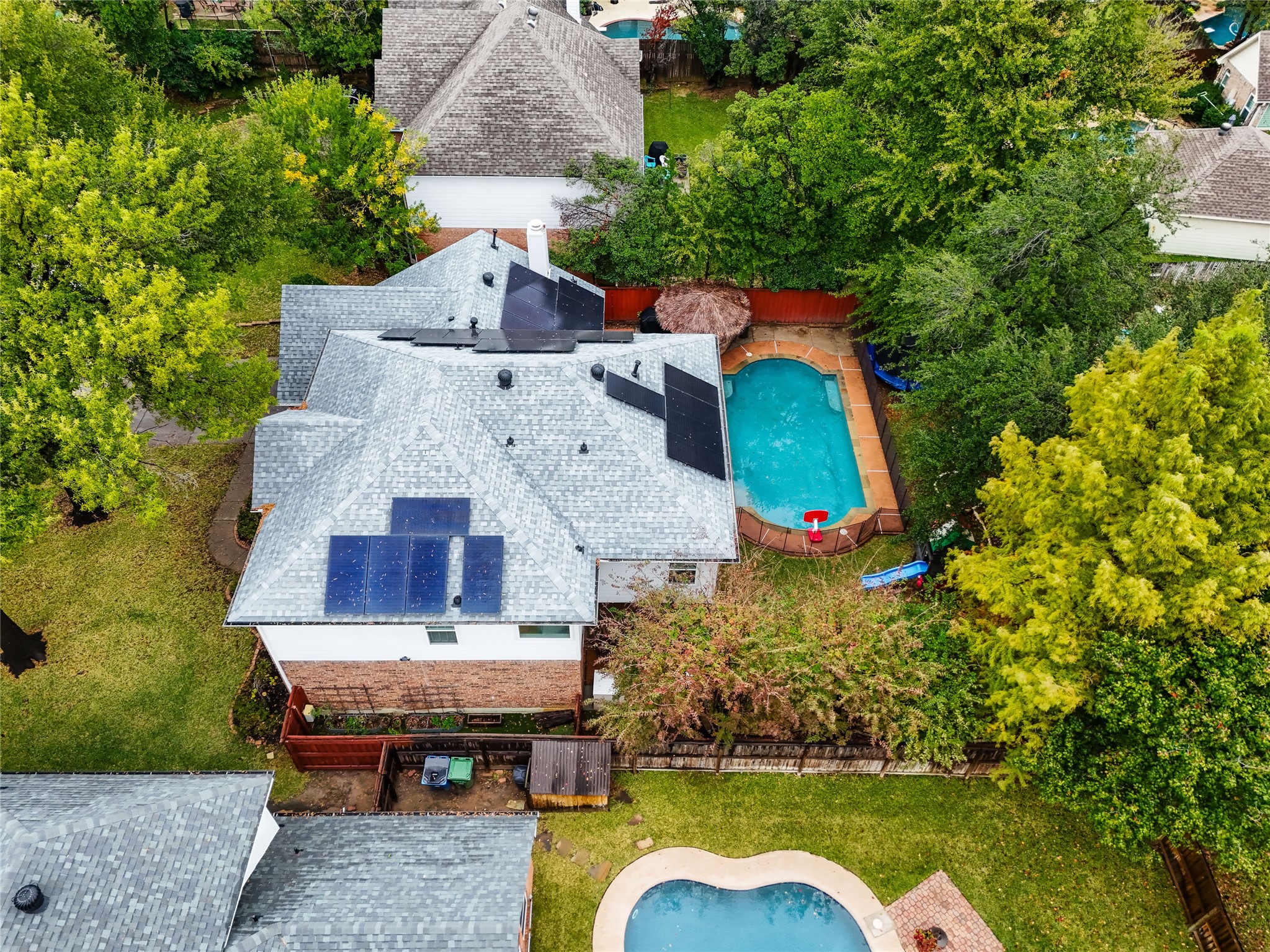 5325 Cambridge Court