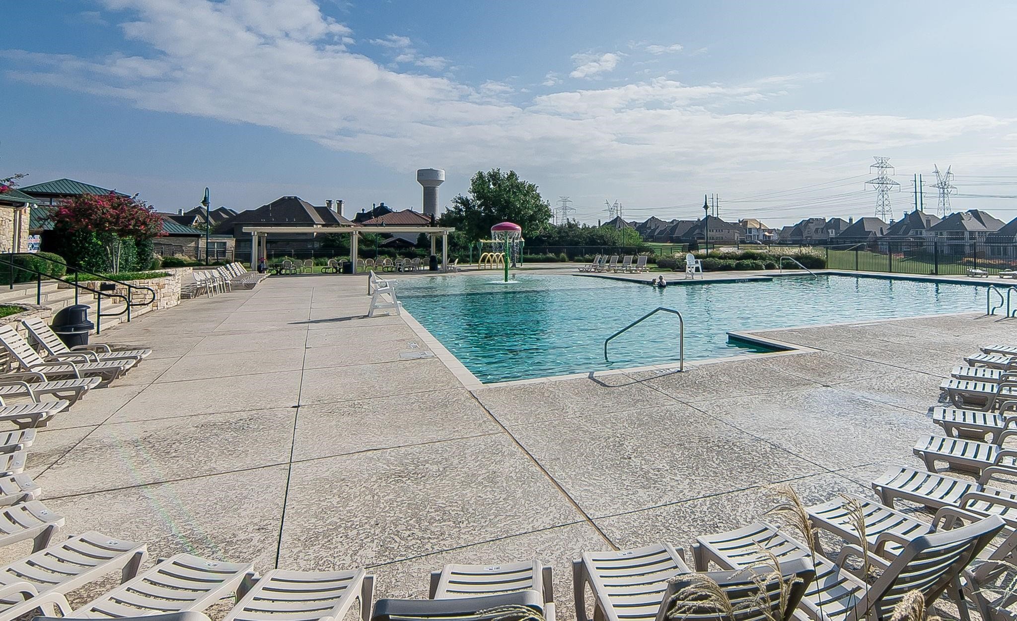 2609 Queen Elizabeth Boulevard