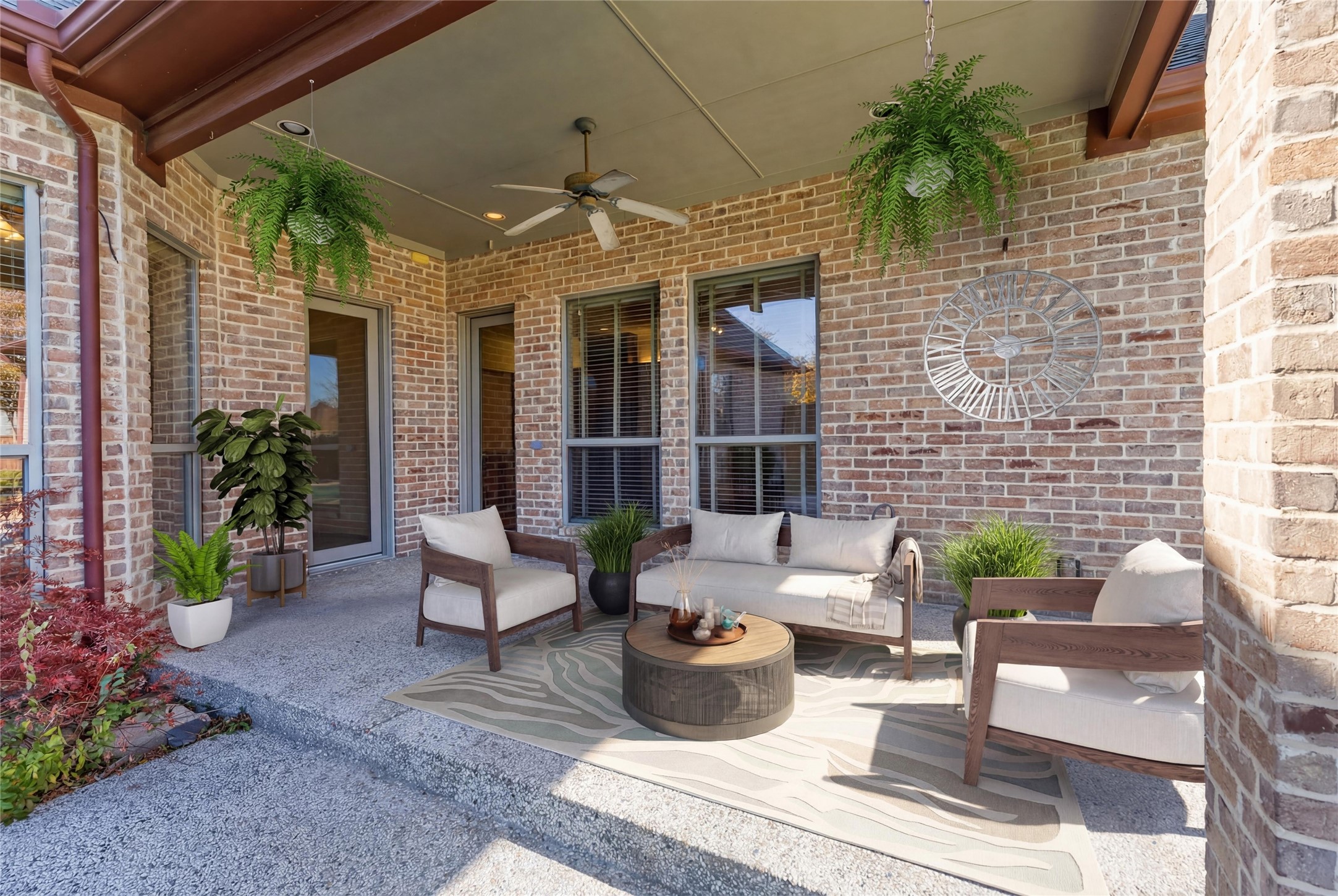 2609 Queen Elizabeth Boulevard