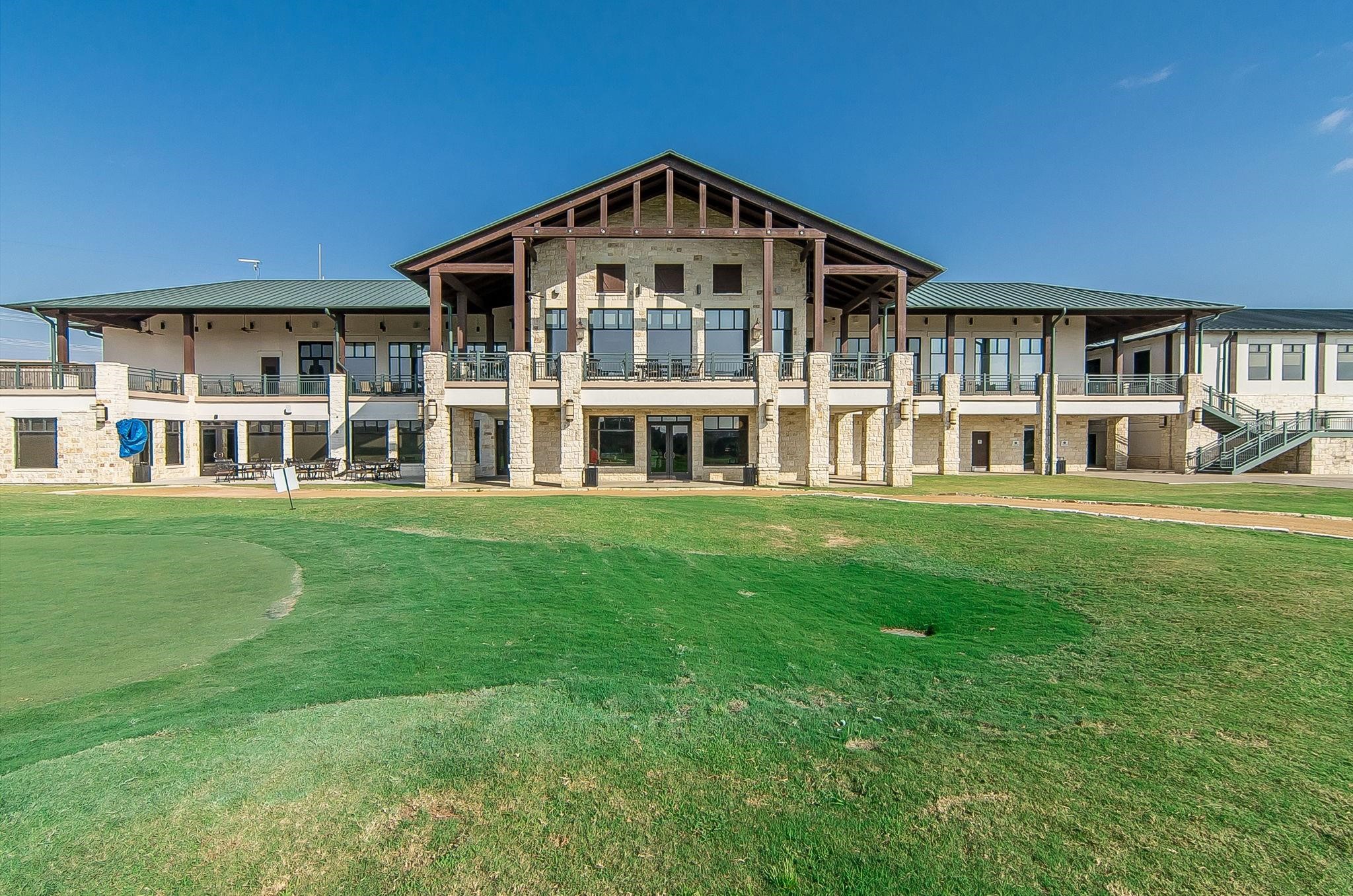 2609 Queen Elizabeth Boulevard