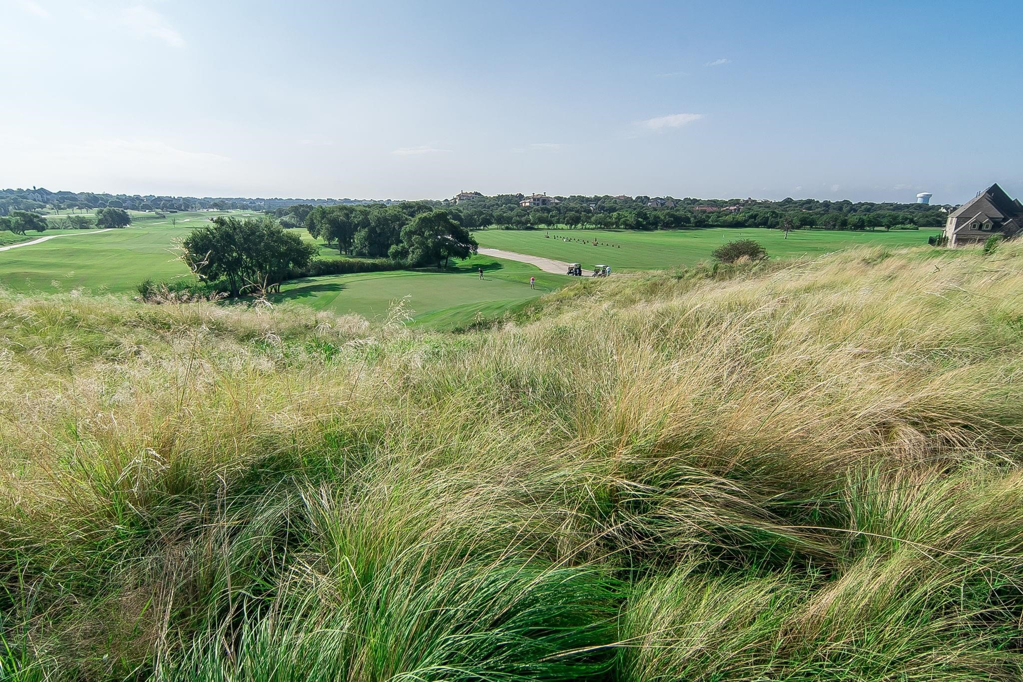 2609 Queen Elizabeth Boulevard