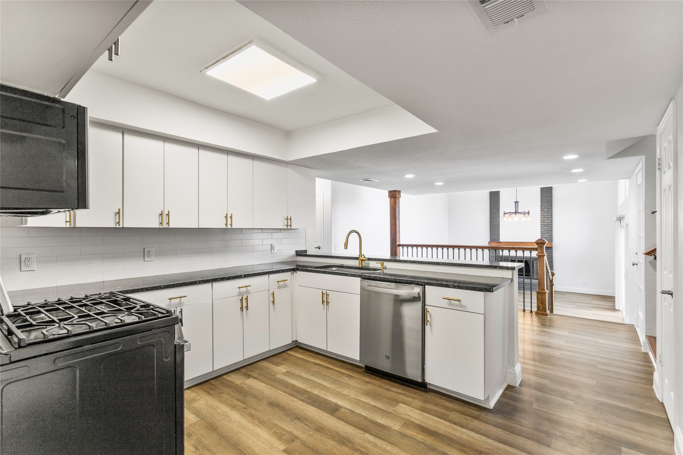 3210 Coronado Street