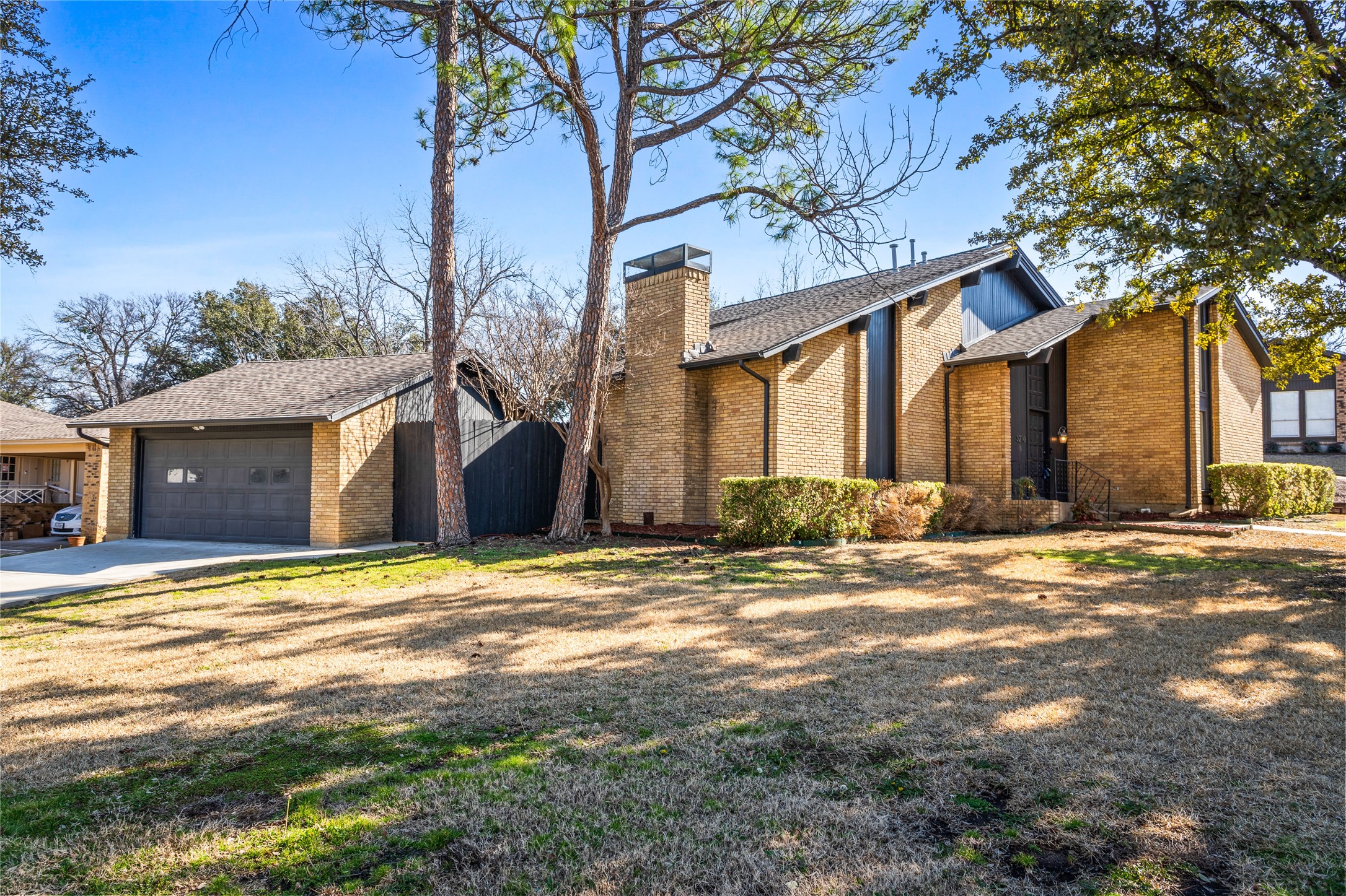 3210 Coronado Street