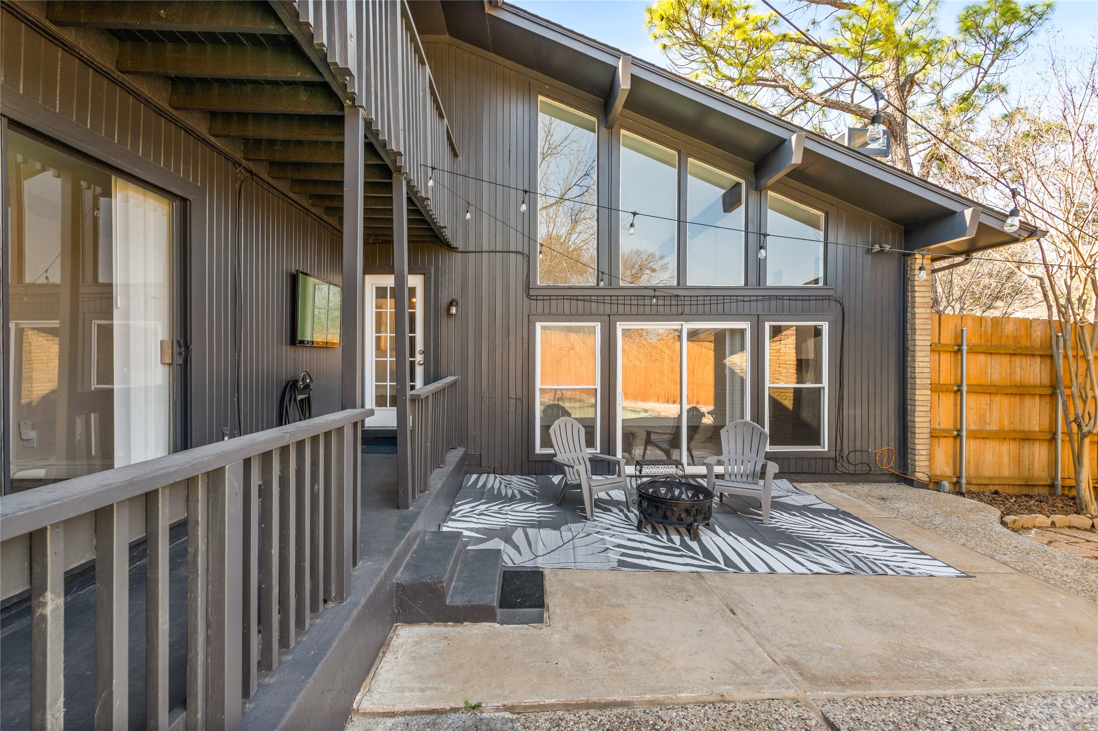 3210 Coronado Street