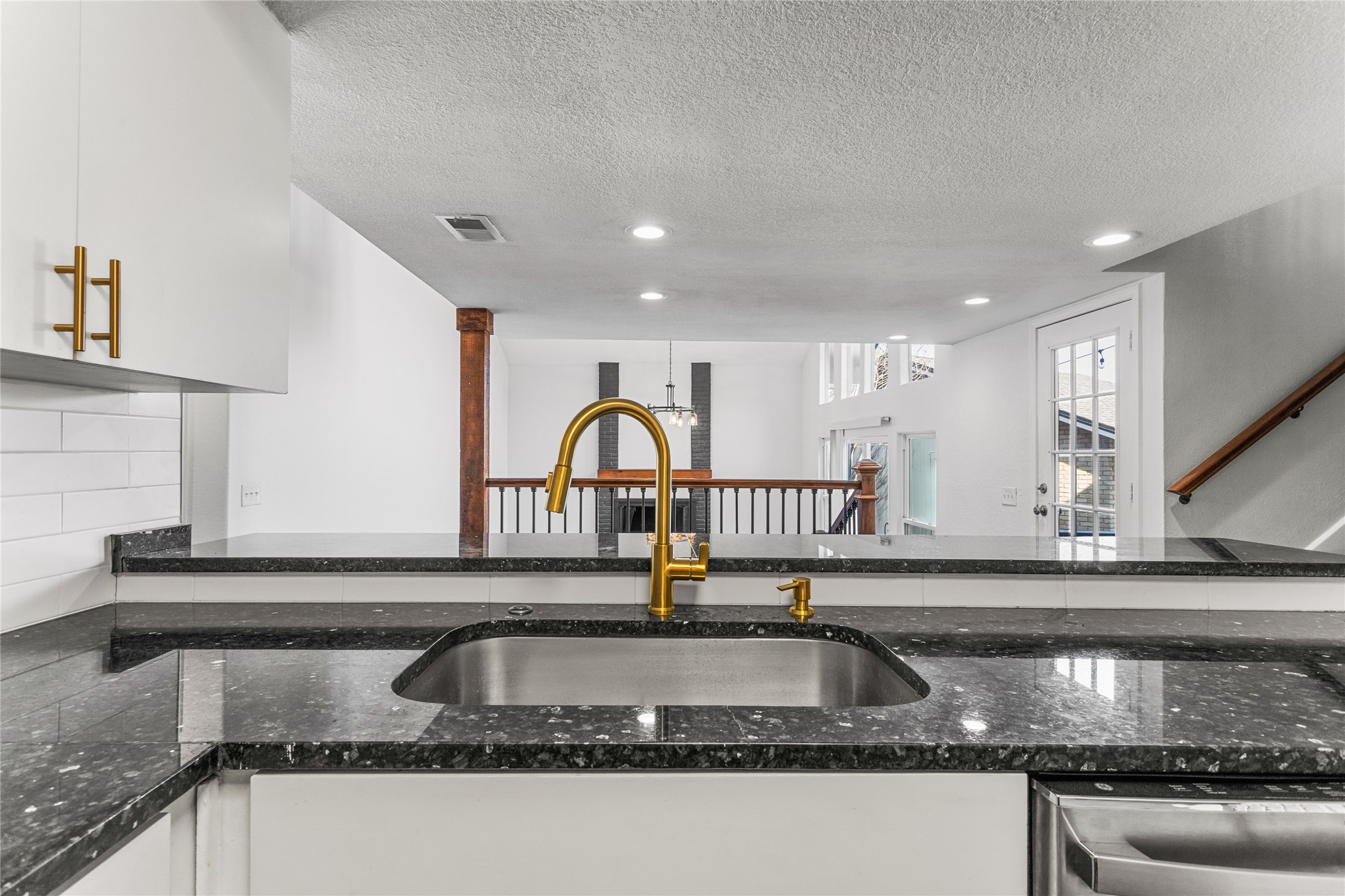 3210 Coronado Street