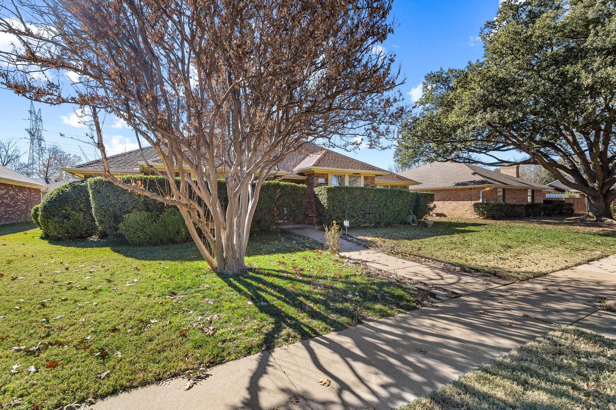 1534 Gunnison Trail