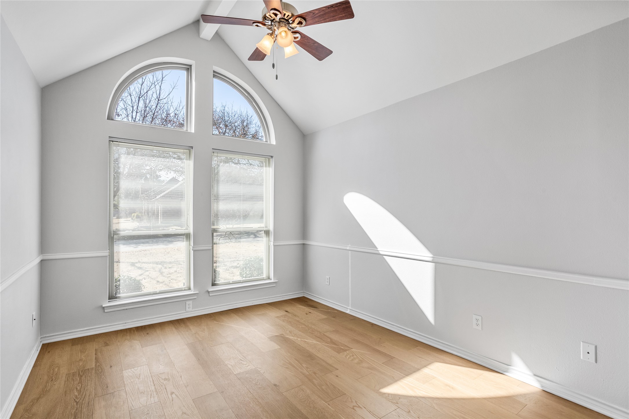 2942 Woodland Hills Drive