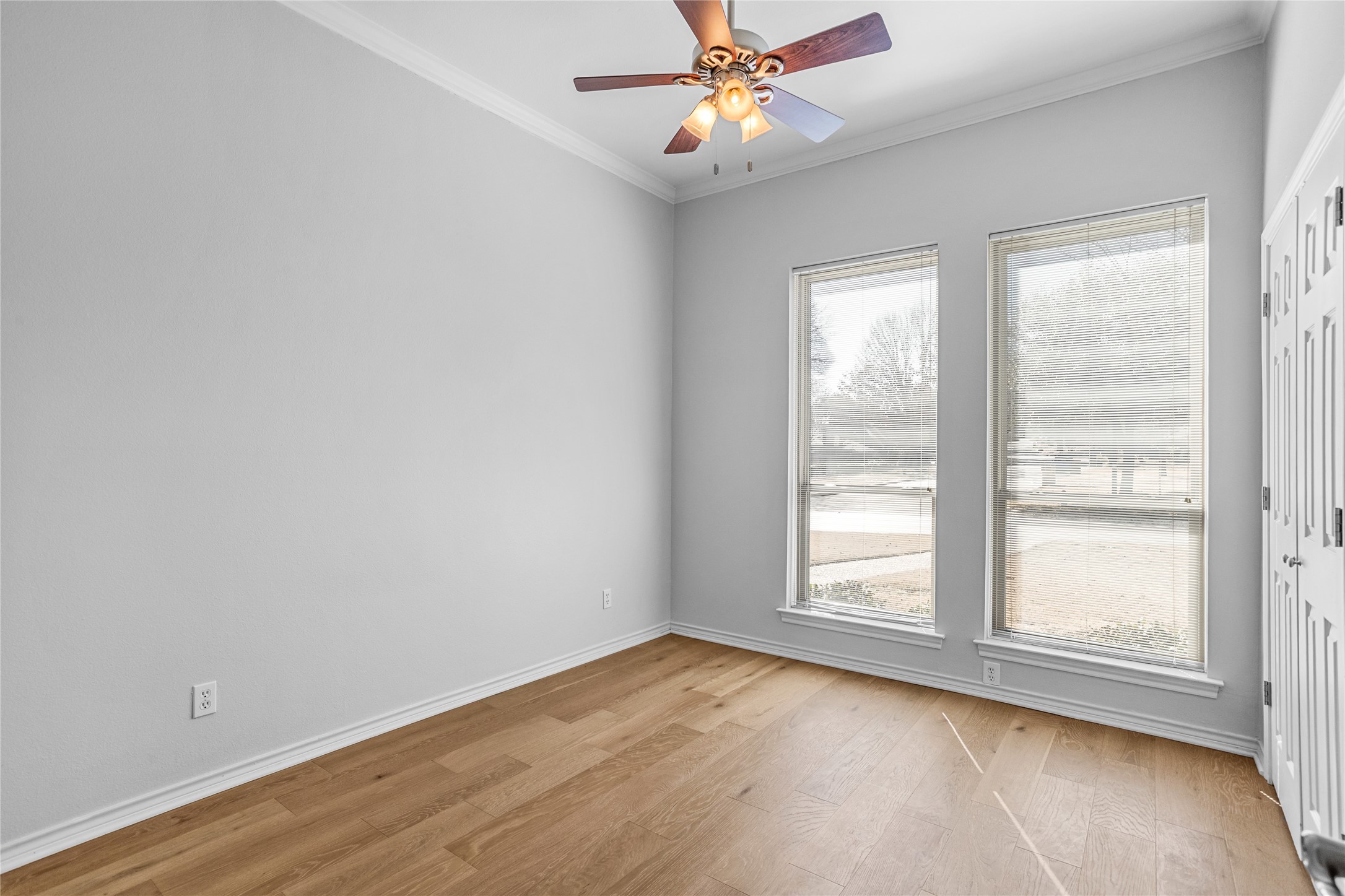 2942 Woodland Hills Drive