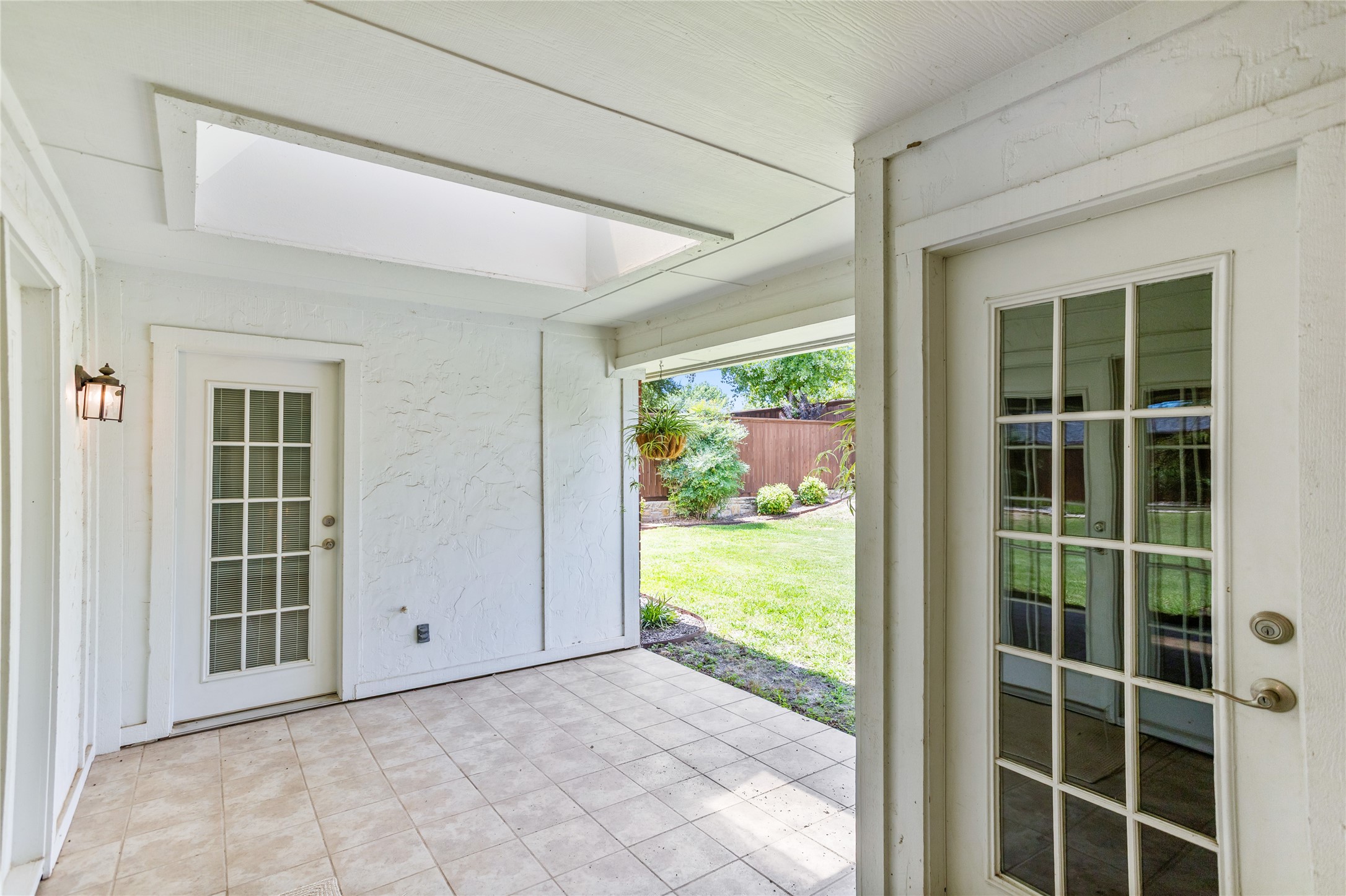 2942 Woodland Hills Drive