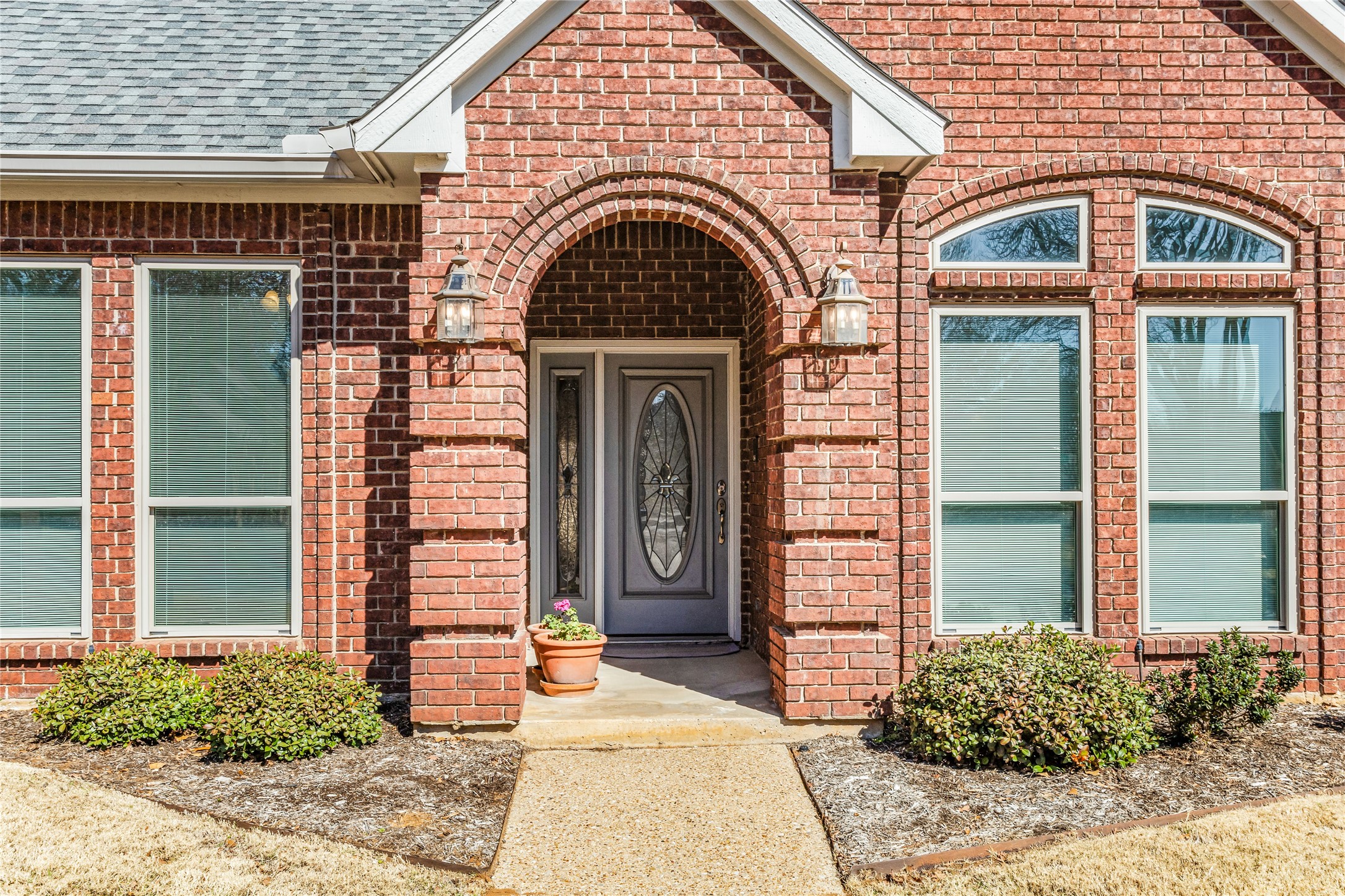 2942 Woodland Hills Drive