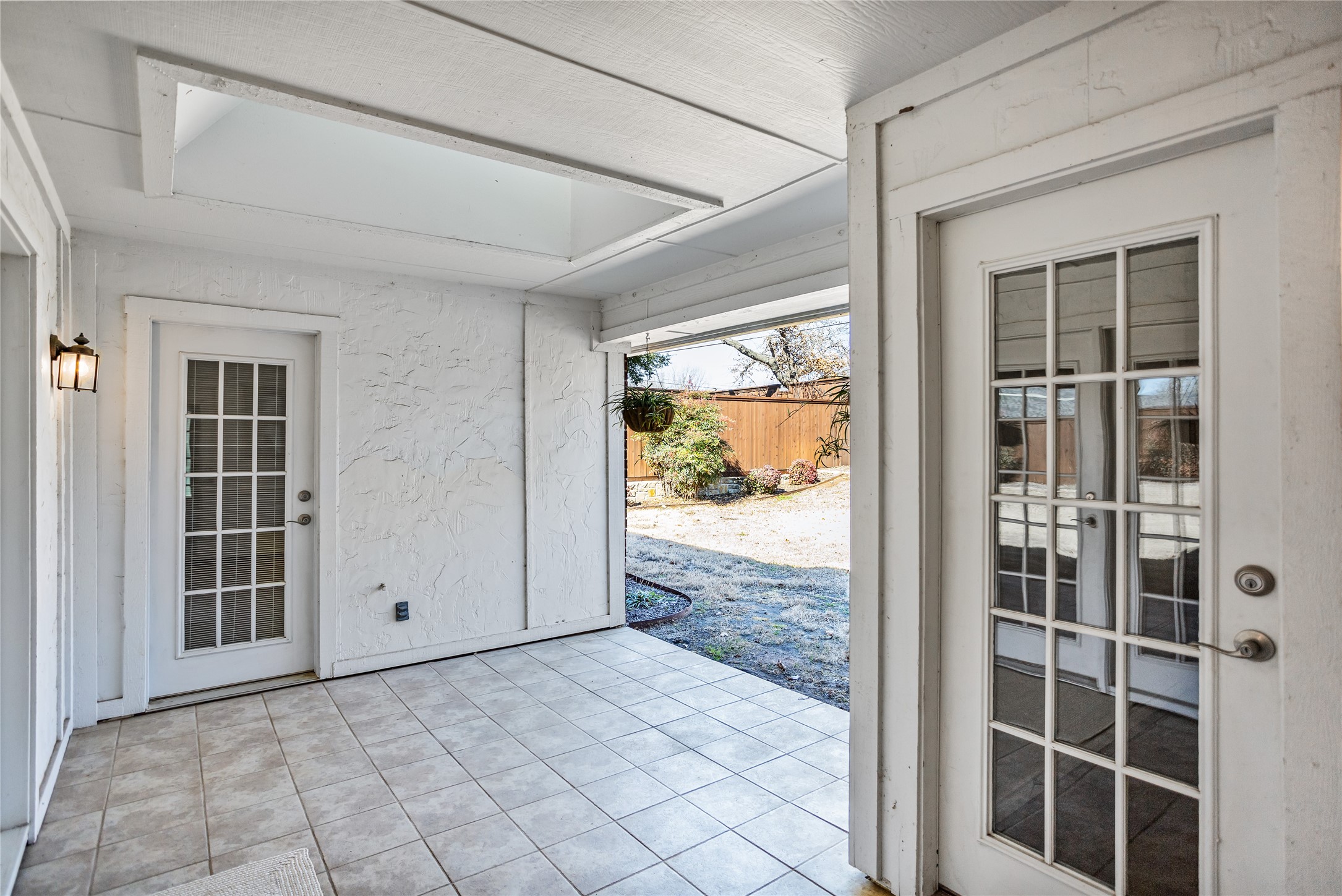 2942 Woodland Hills Drive