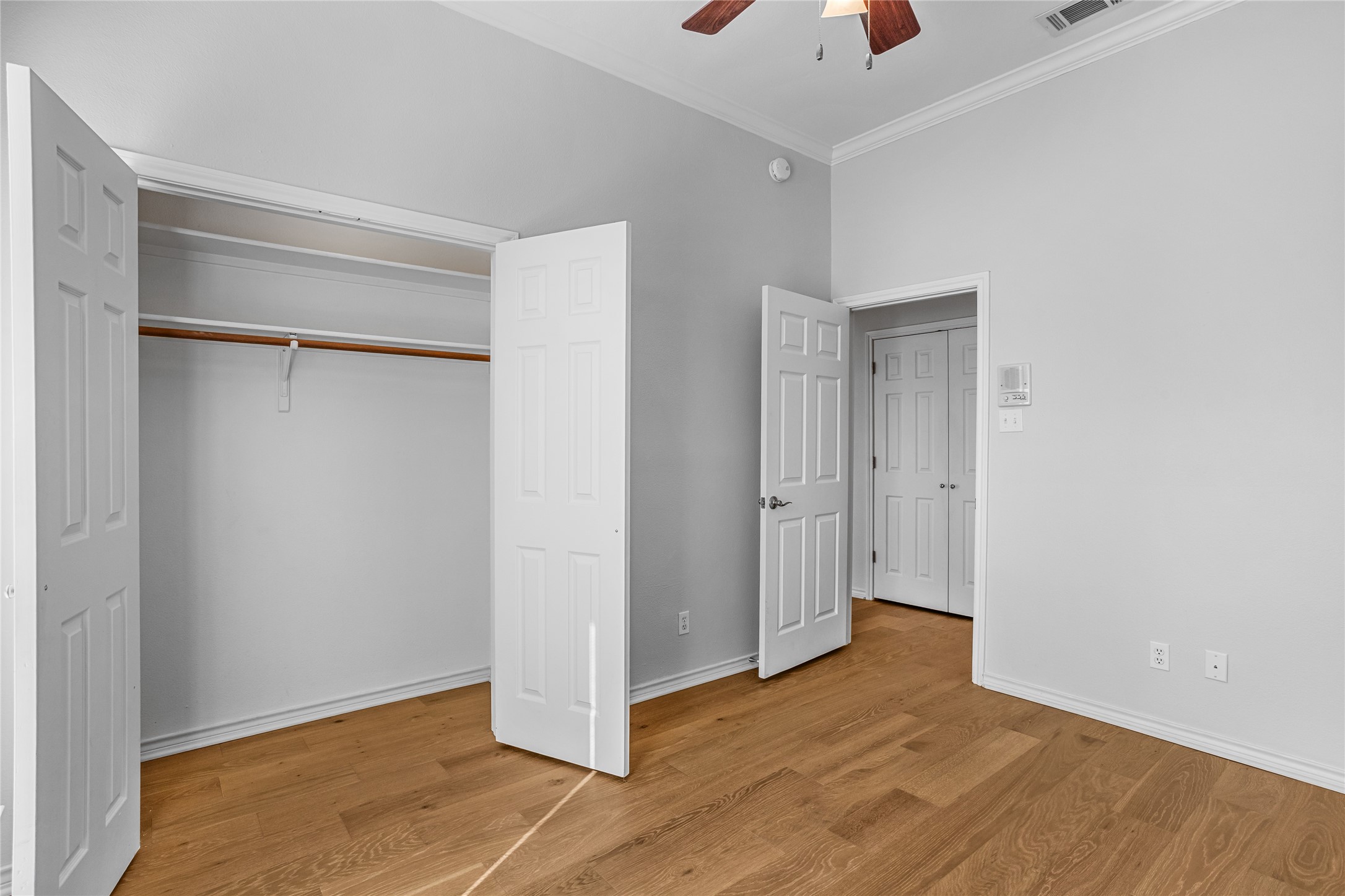 2942 Woodland Hills Drive