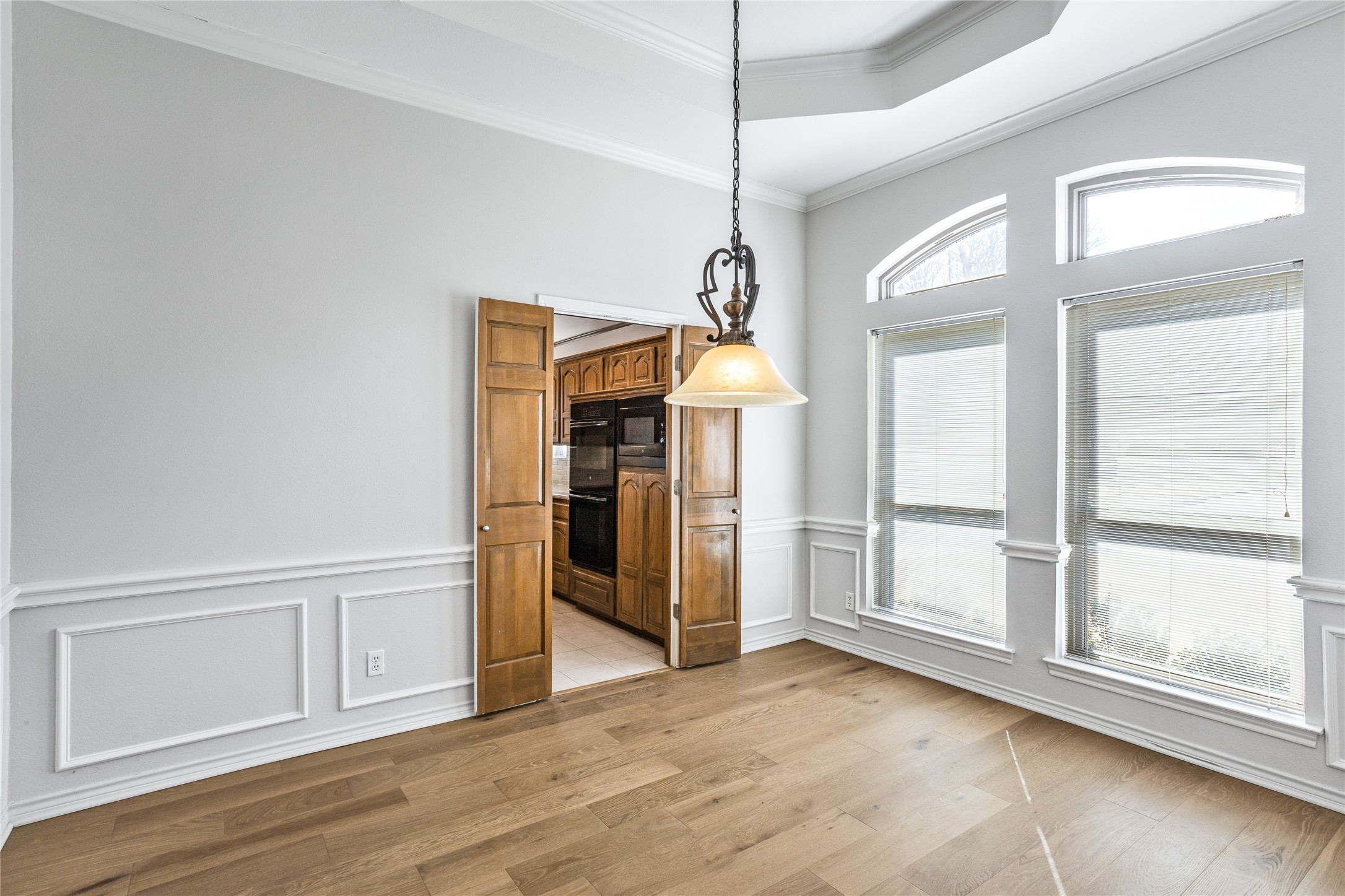 2942 Woodland Hills Drive