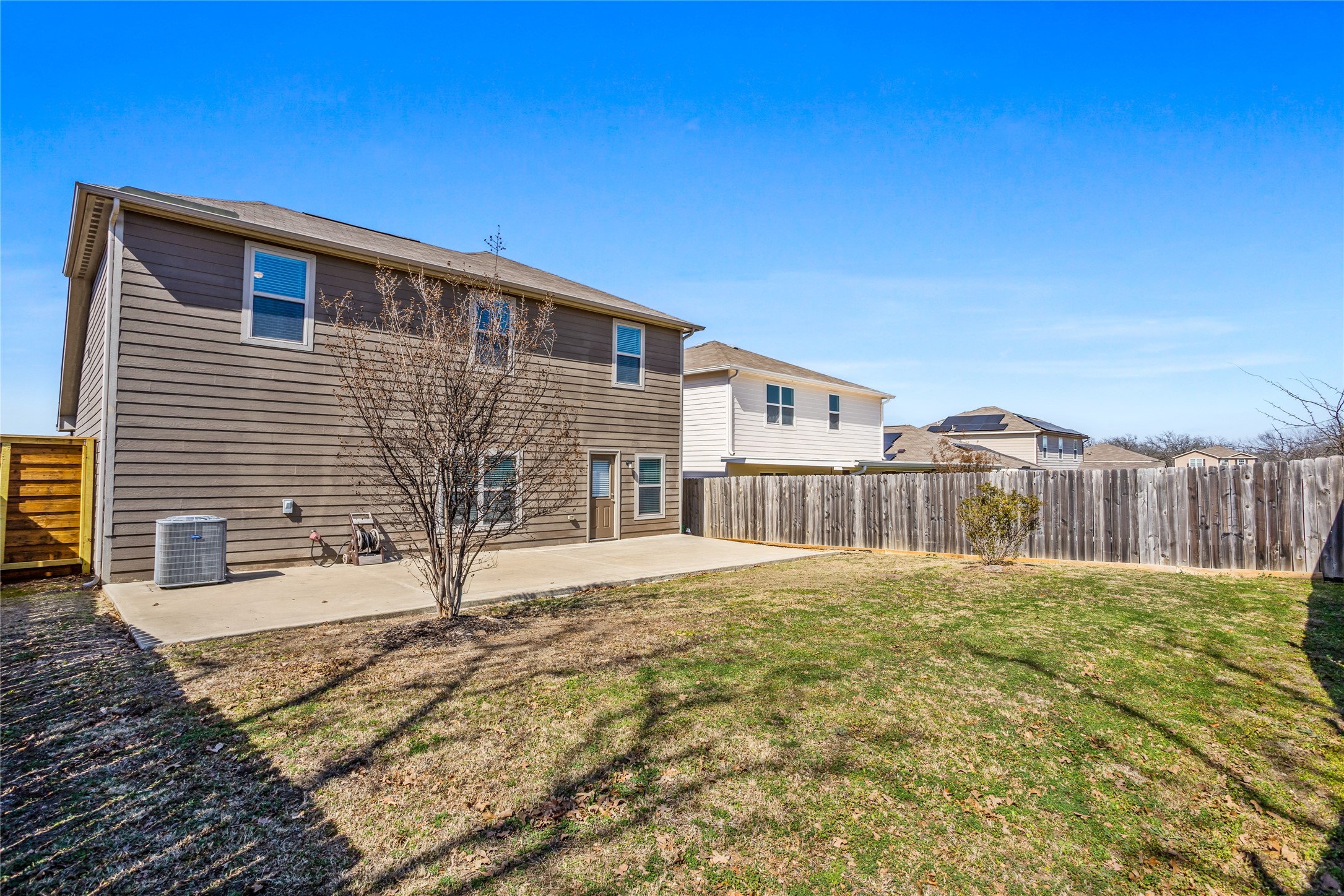 1332 Lucchese Lane