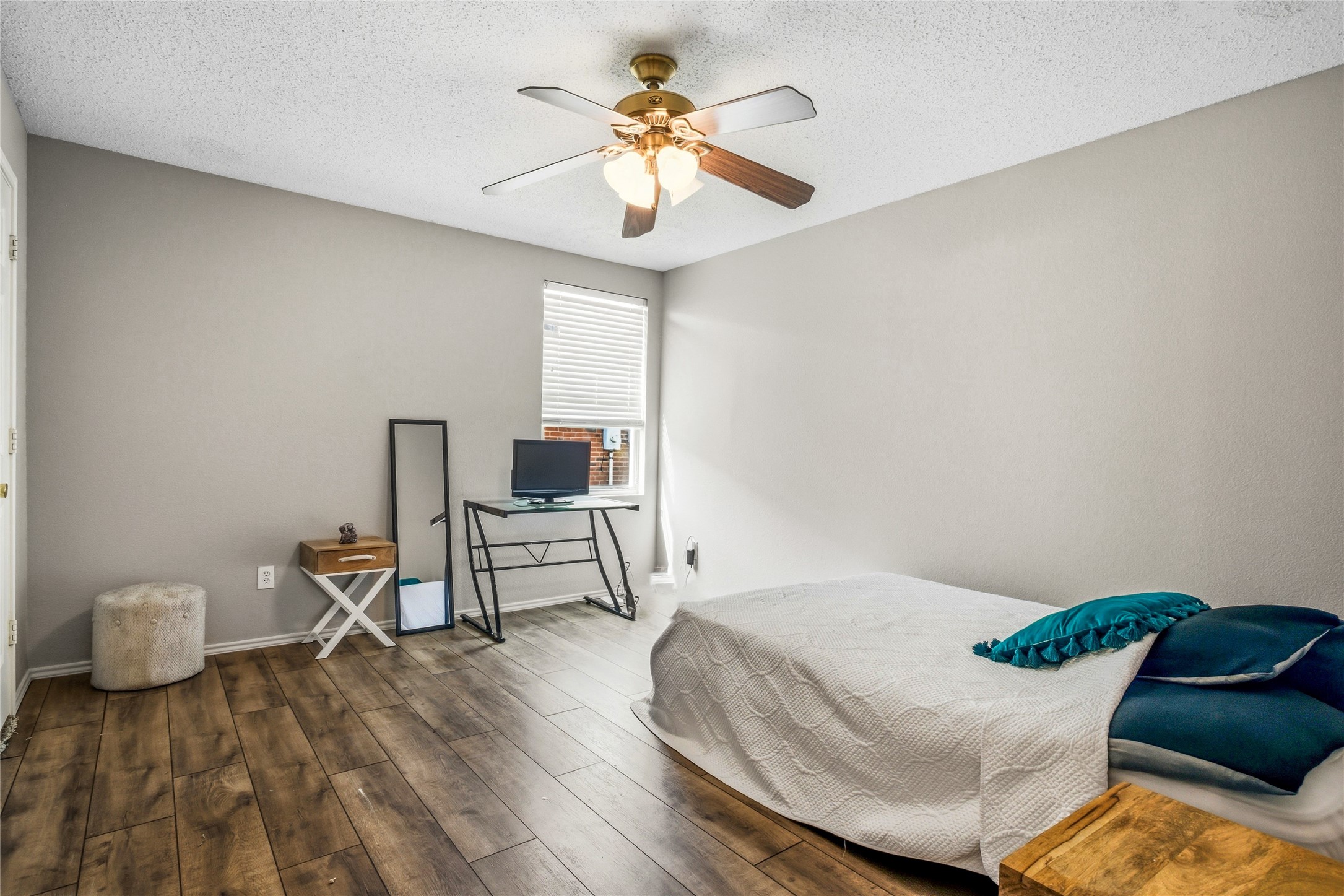 1856 Lariat Drive
