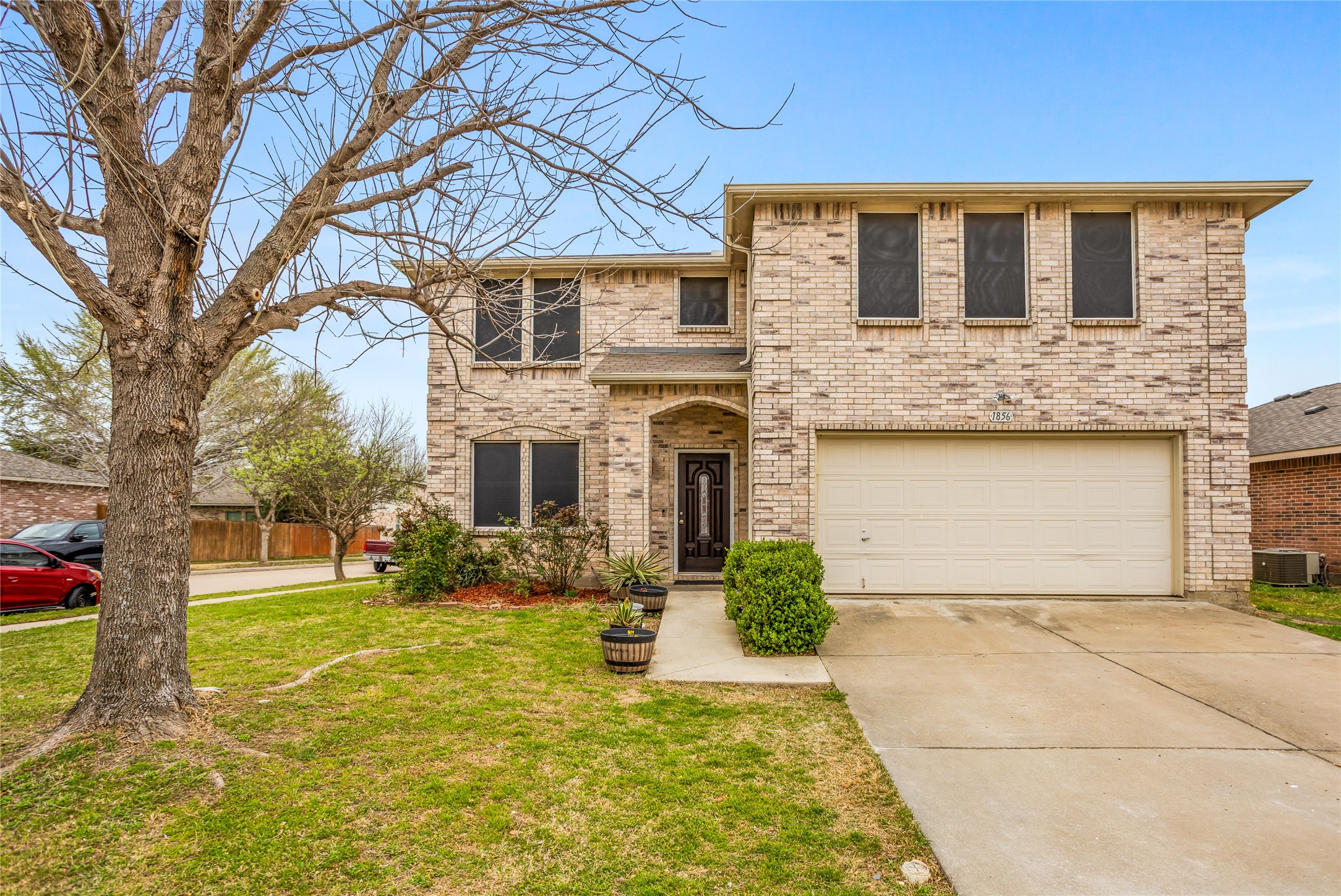 1856 Lariat Drive