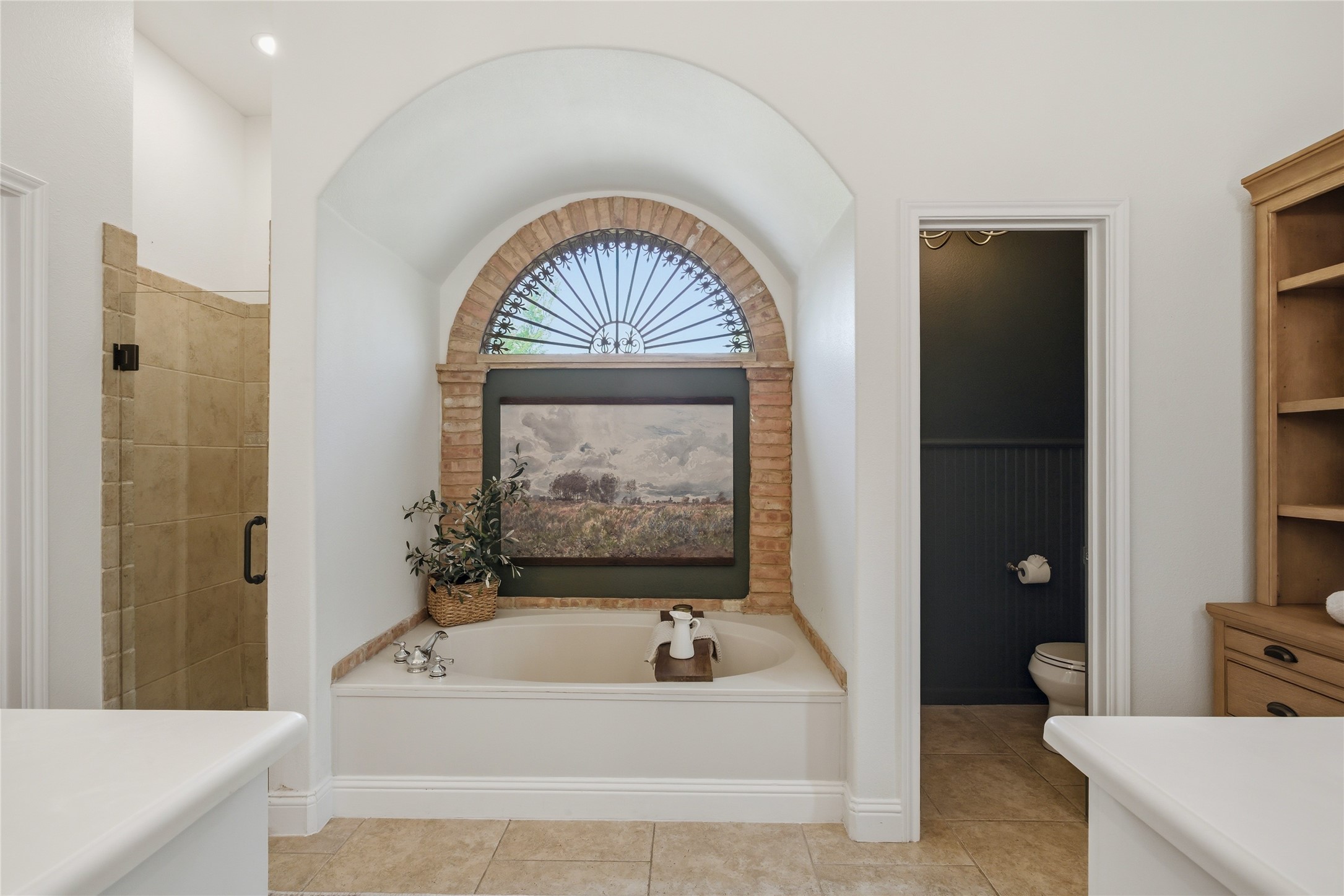 1833 Southpark Drive