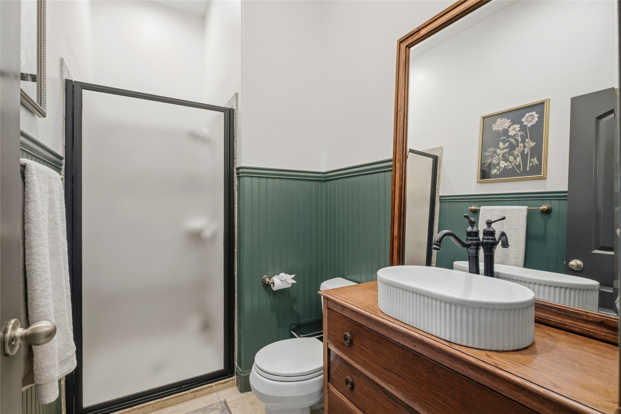 1833 Southpark Drive