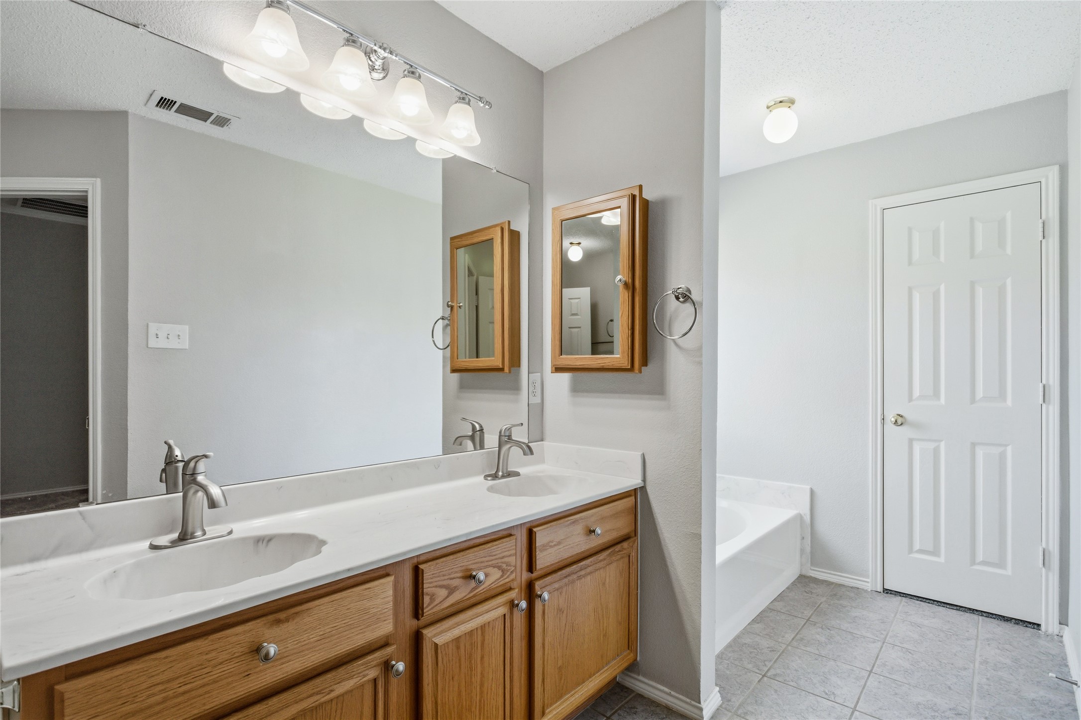 3224 Shoreside Parkway