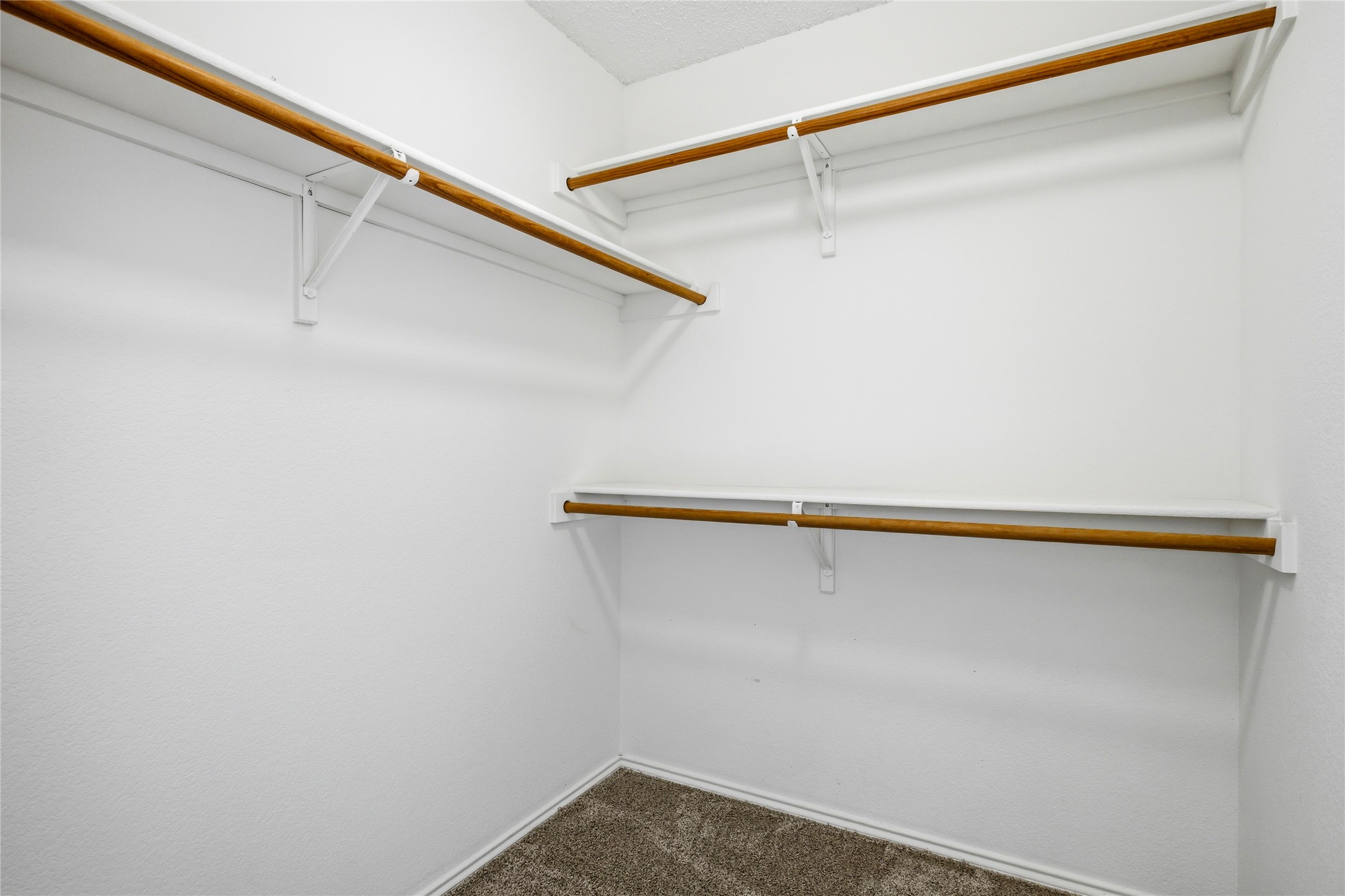 3224 Shoreside Parkway