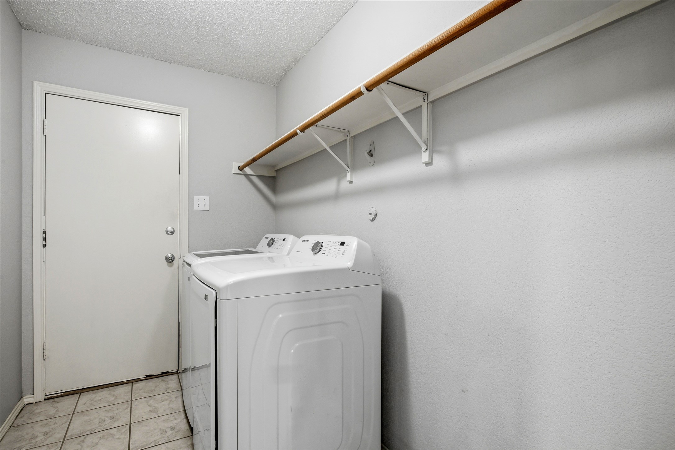 3224 Shoreside Parkway