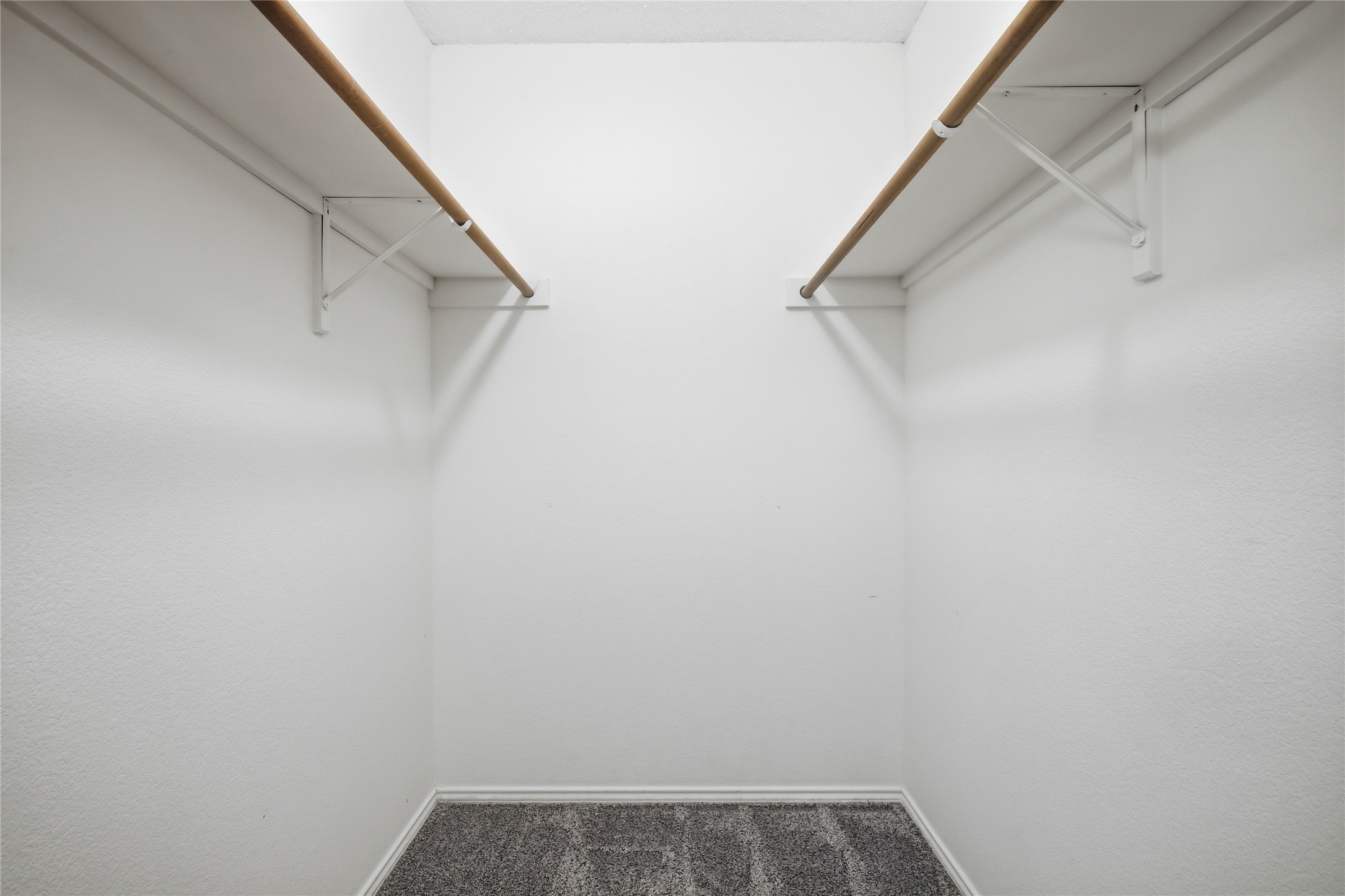 3224 Shoreside Parkway