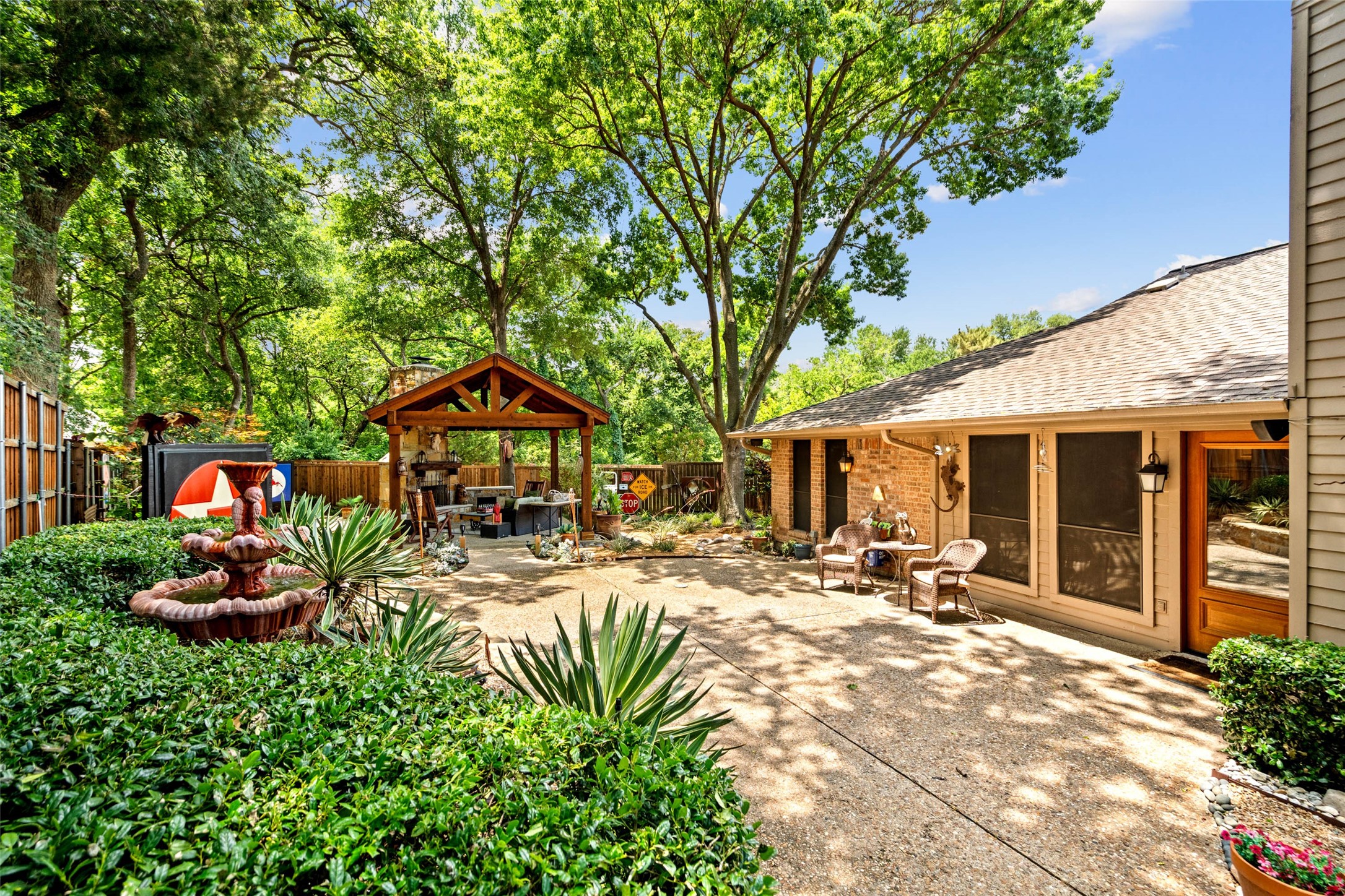 407 Dillard Lane