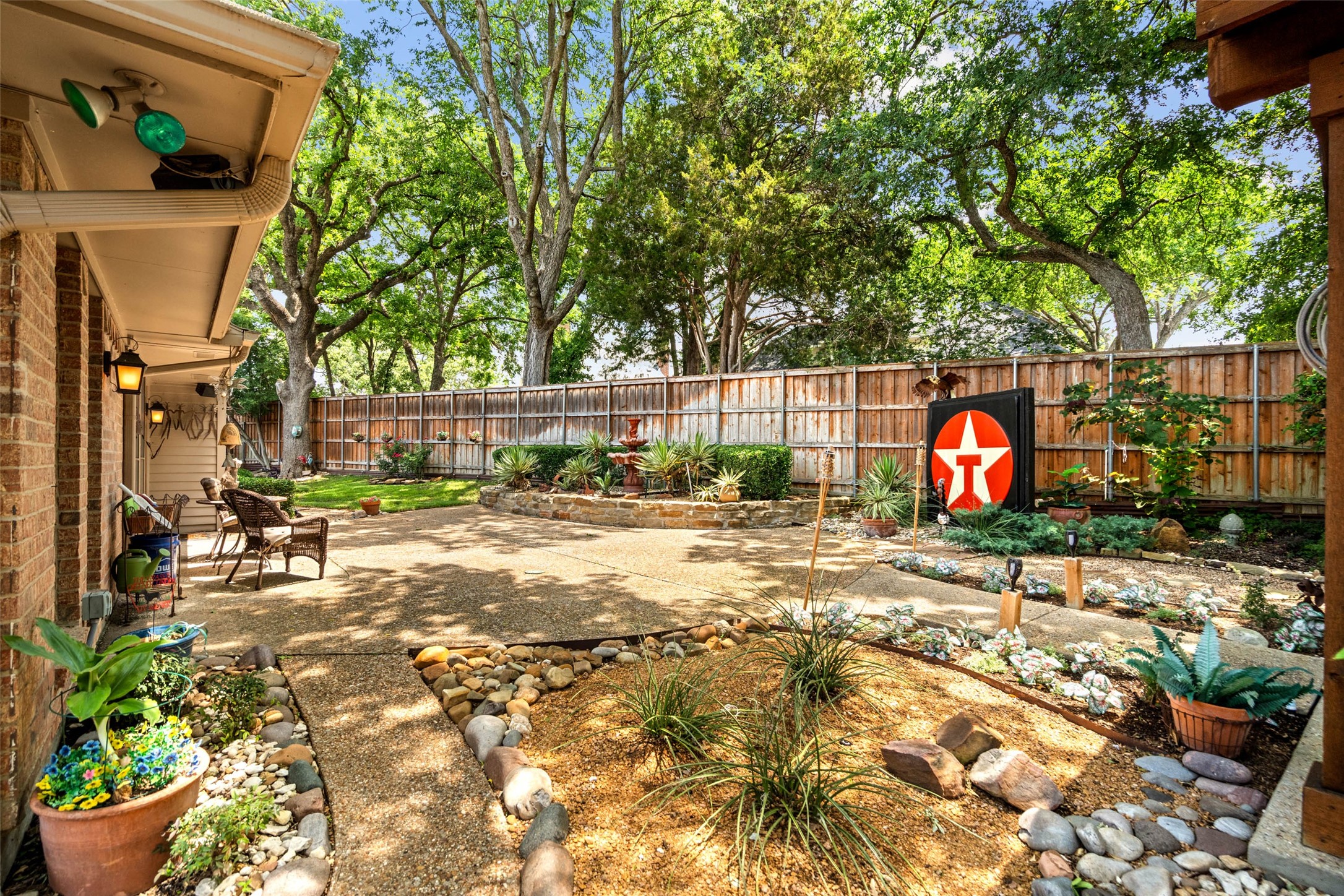 407 Dillard Lane