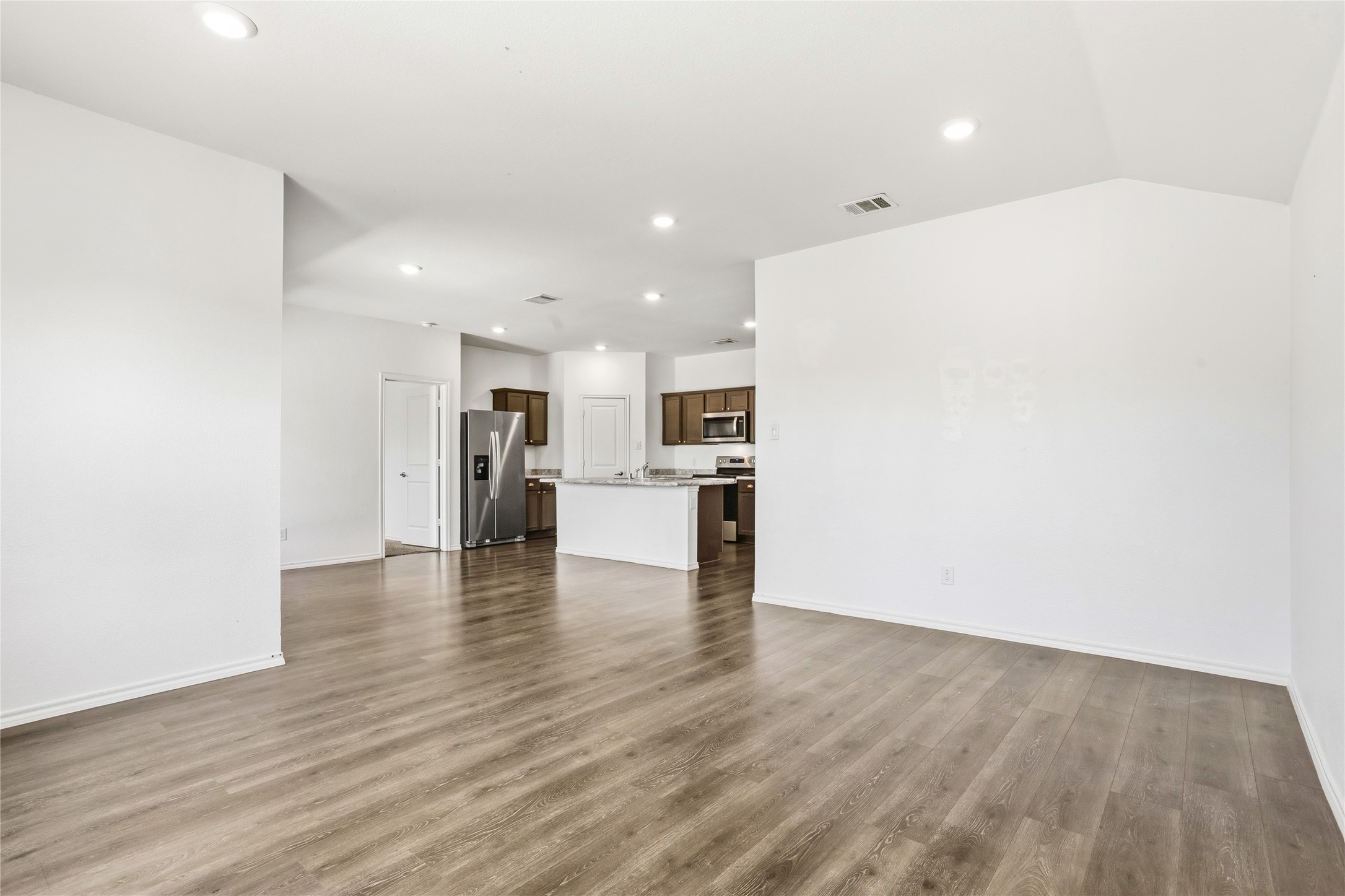 3006 Pitchfork Way