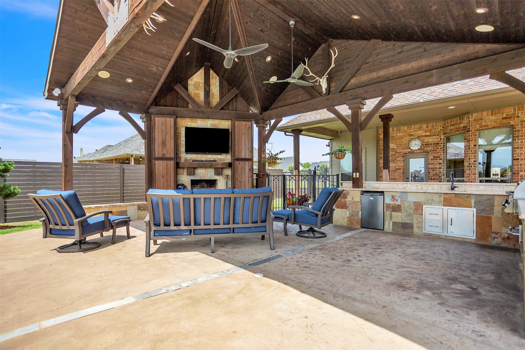 12286 N Emerald Ranch Lane