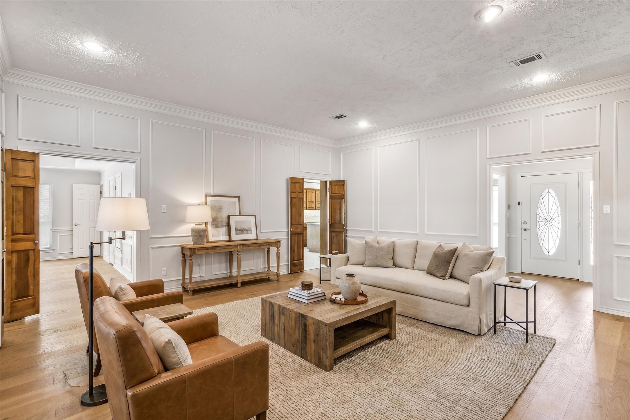 2942 Woodland Hills Drive