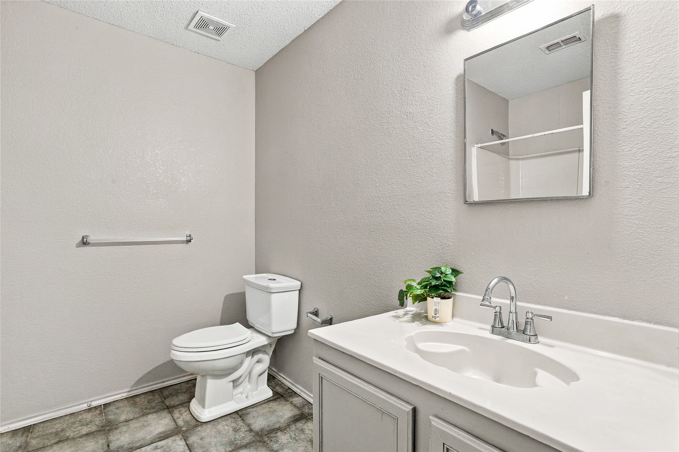 1856 Lariat Drive