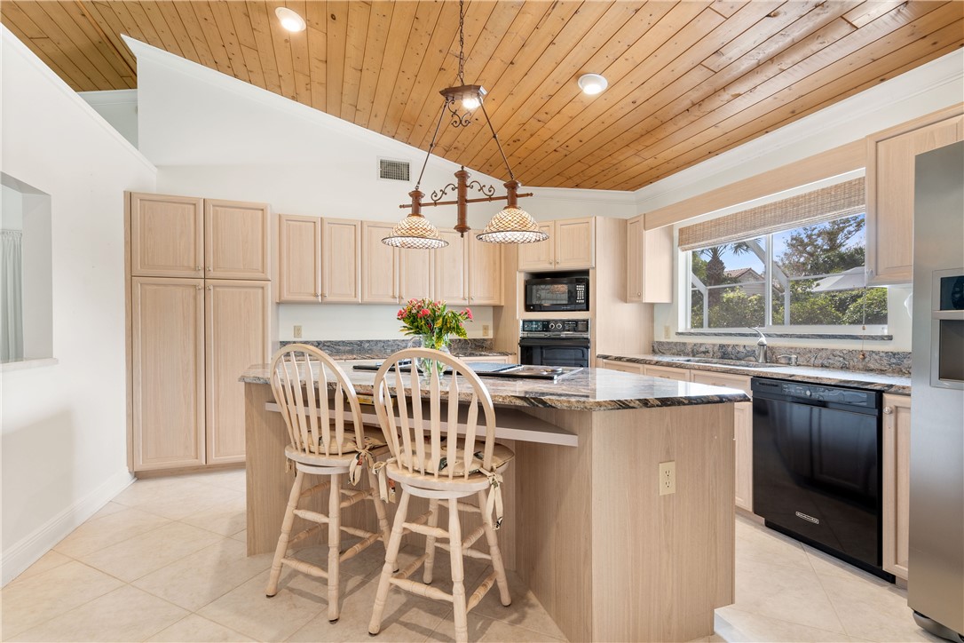 1065 Crescent Beach Road