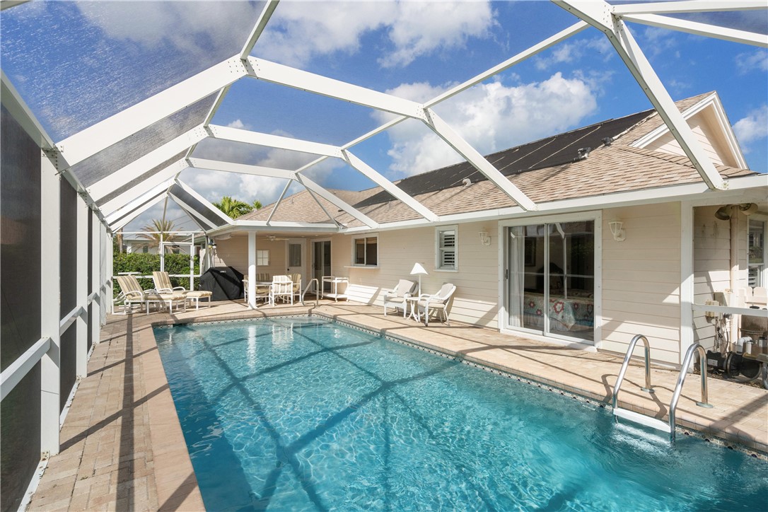 1065 Crescent Beach Road