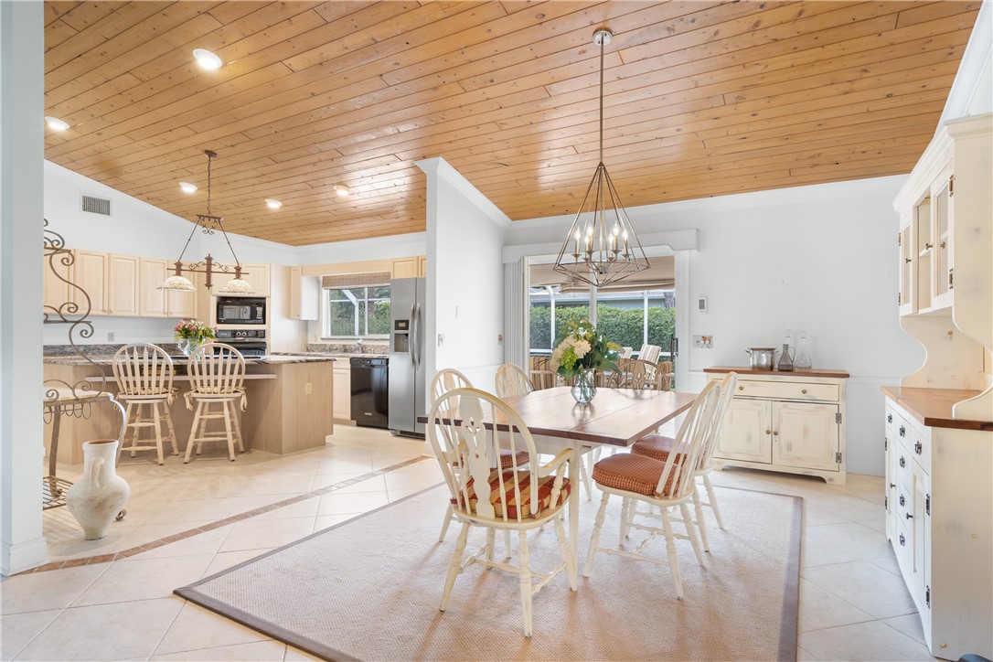 1065 Crescent Beach Road