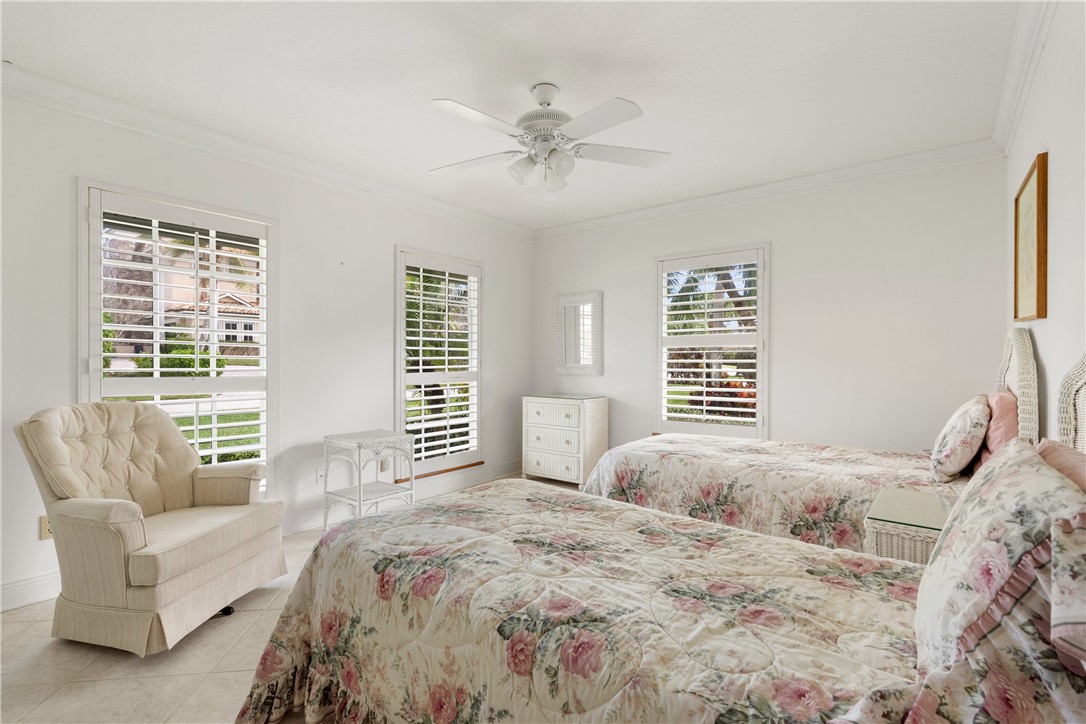 1065 Crescent Beach Road